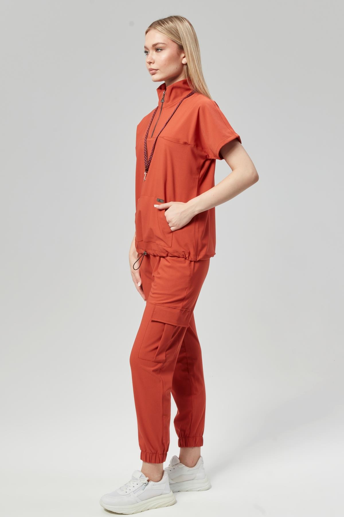 Extreme Cool Woman - Premium Çift Yön Likralı Doktor Hemşire Forma Takımı Scrubs Üniforma Cerrahi Takım (KADIN), Mandalin