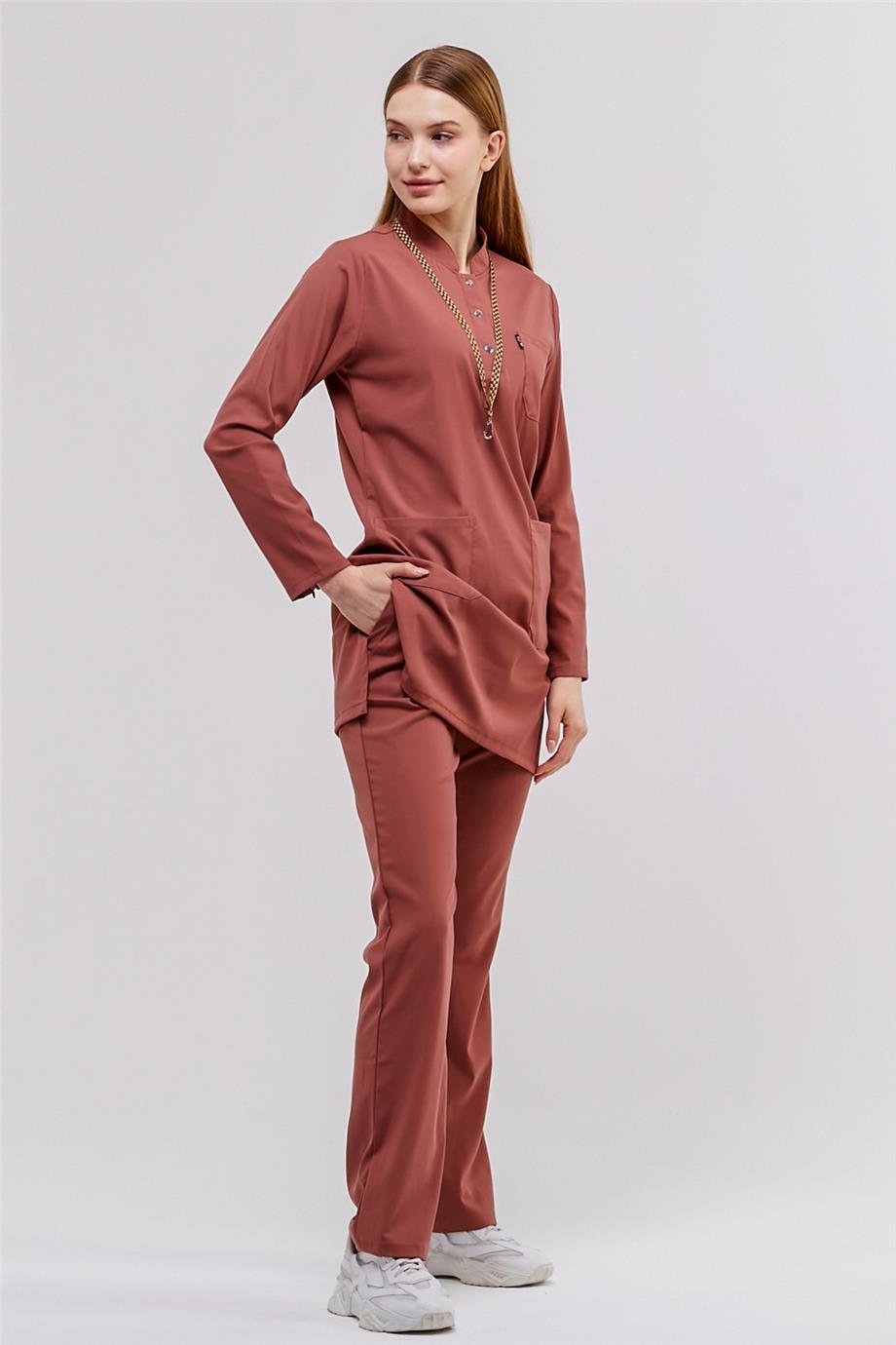 Happiness Modest - Likralı Doktor Hemşire Tesettür Forma Takımı Scrubs Üniforma Cerrahi Takım, Bisküvi