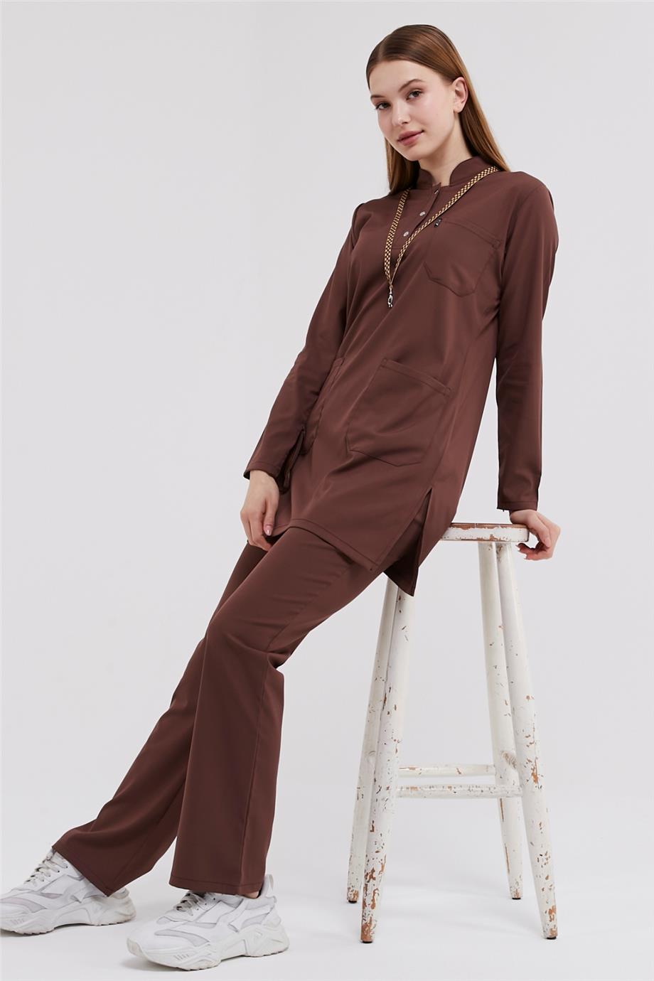 Happiness Modest - Likralı Doktor Hemşire Tesettür Forma Takımı Scrubs Üniforma Cerrahi Takım, Çikolata Kahve