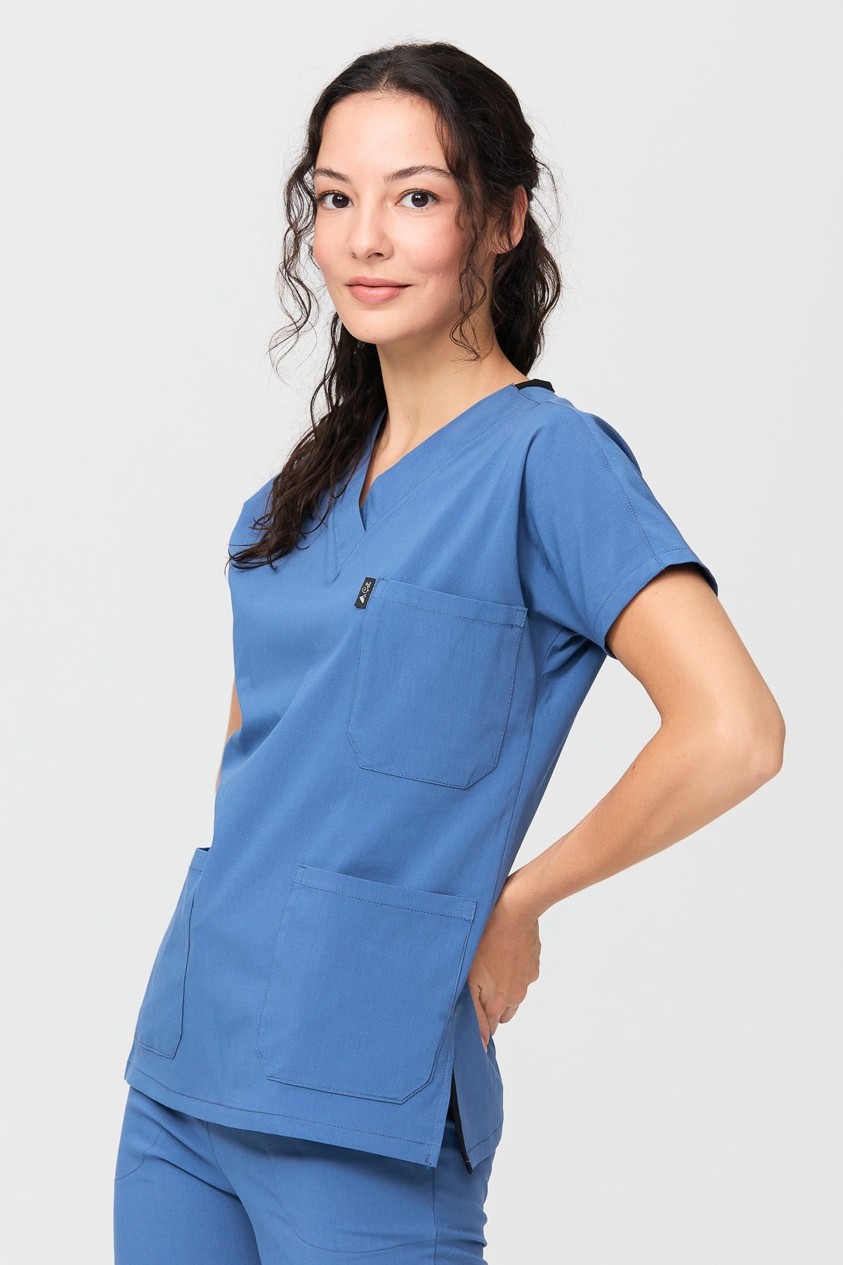 Happiness Spaniard - Likralı Doktor Hemşire Scrubs Tek Üst Cerrahi Forma (KADIN), İndigo