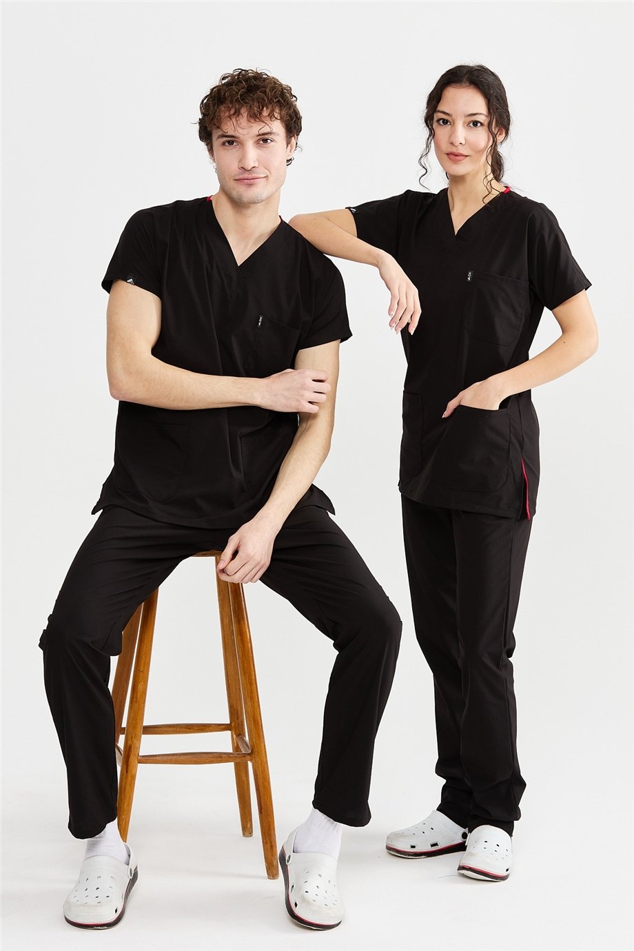 UltraLycra Basic - Likralı Doktor Hemşire Forma Takımı Scrubs Üniforma Cerrahi Takım (UNISEX), Siyah