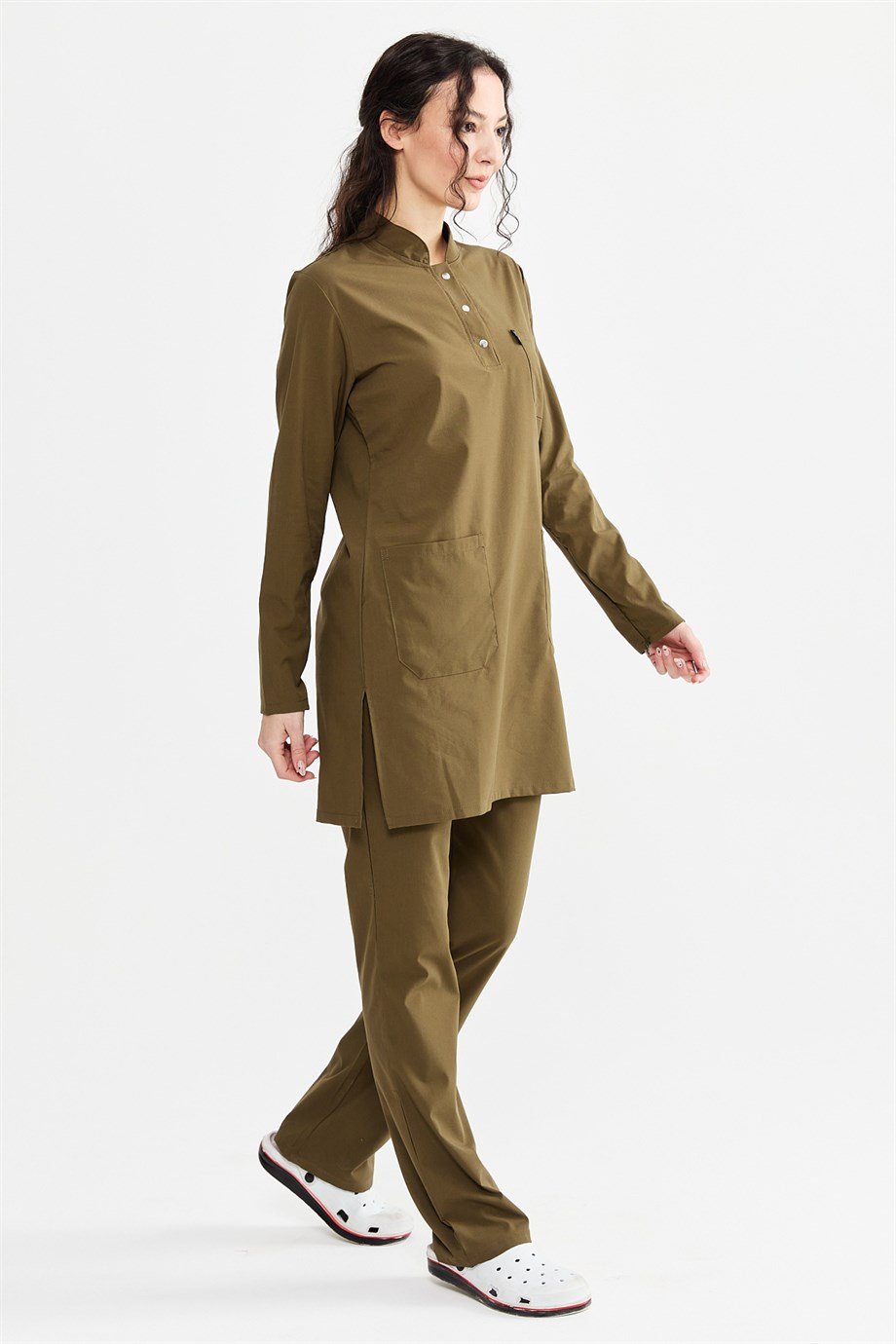 UltraLycra Modest - Likralı Doktor Hemşire Tesettür Forma Takımı Scrubs Üniforma Cerrahi Takım, Haki