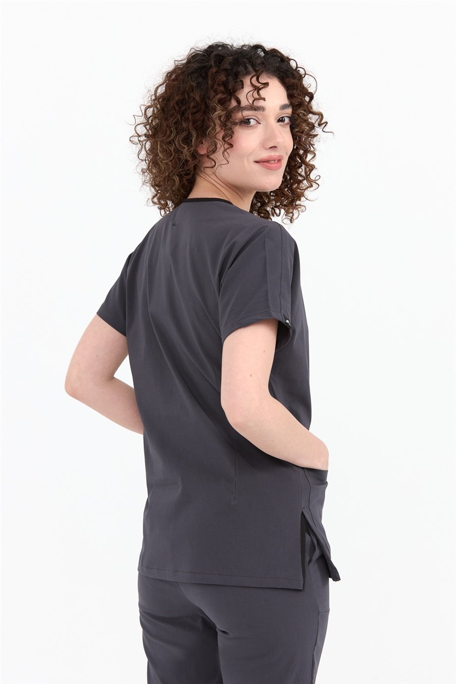 UltraLycra Spaniard - Likralı Doktor Hemşire Forma Takımı Scrubs Üniforma Cerrahi Takım (KADIN), Antrasit