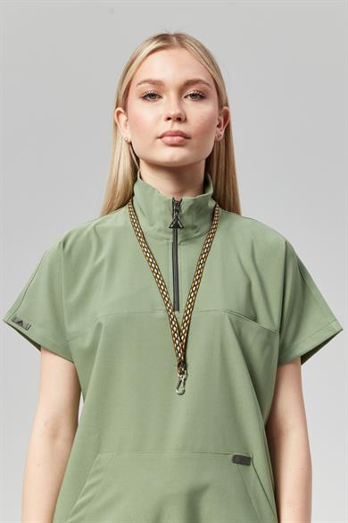 Extreme Cool Woman - Premium Çift Yön Likralı Doktor Hemşire Tek Üst Forma (KADIN), Yosun