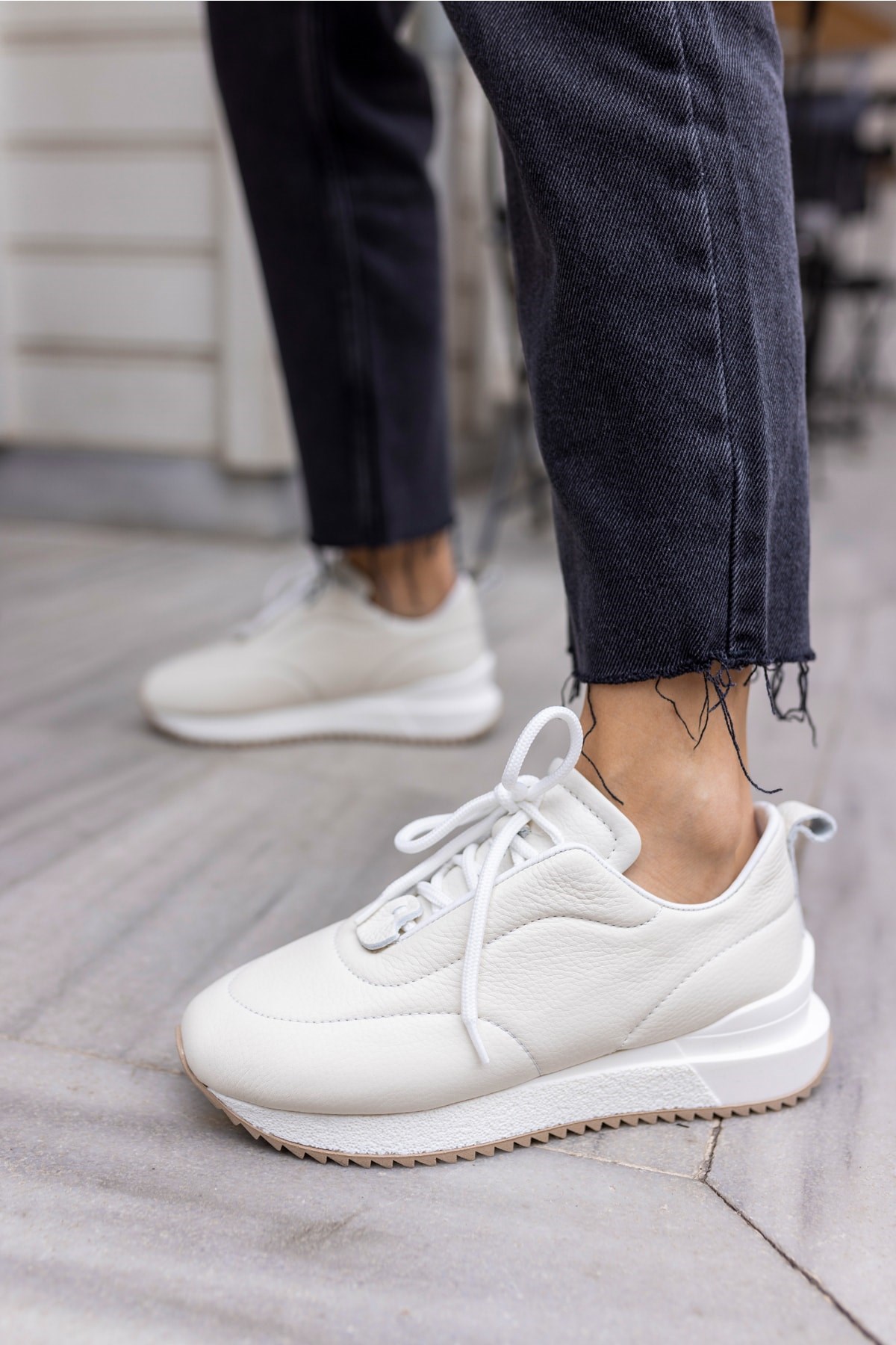 Tobias Kadin Bej Gercek Deri Puff Detay Sneaker