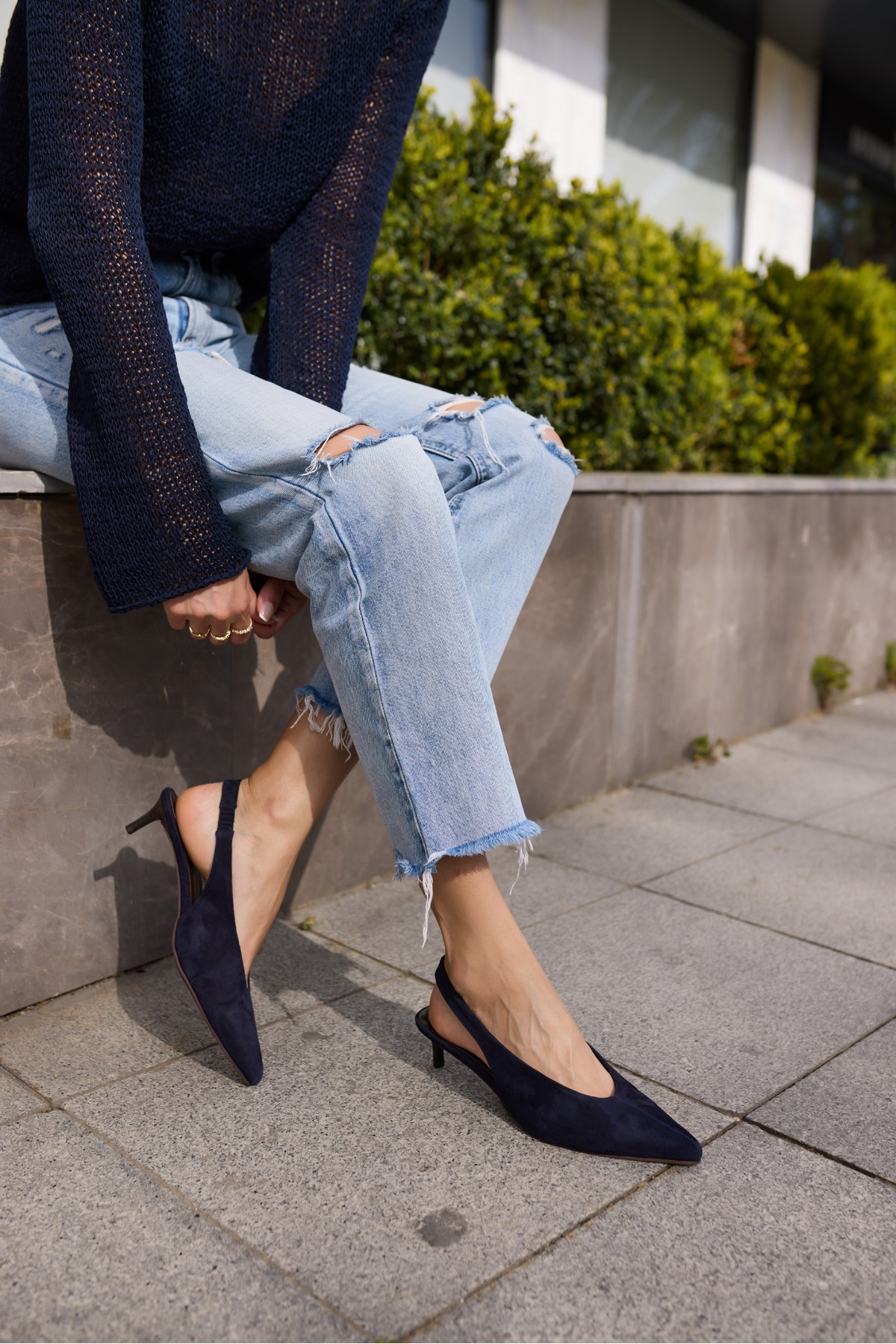 PELSO KADIN LACIVERT GERCEK DERI SUET MINI TOPUKLU SLINGBACK AYAKKABI