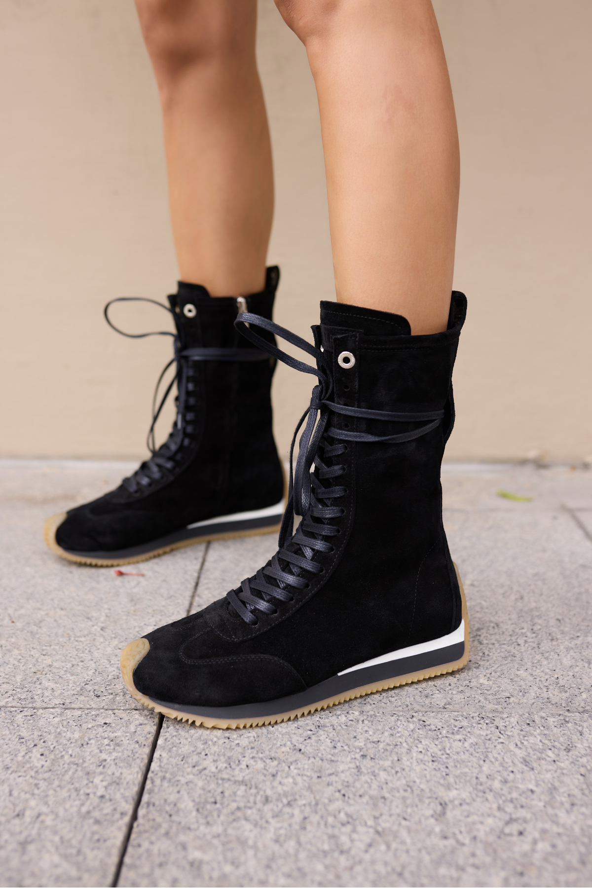 CARMİRA KADİN SİYAH GERCEK SUET BOKSOR SNEAKER BOT