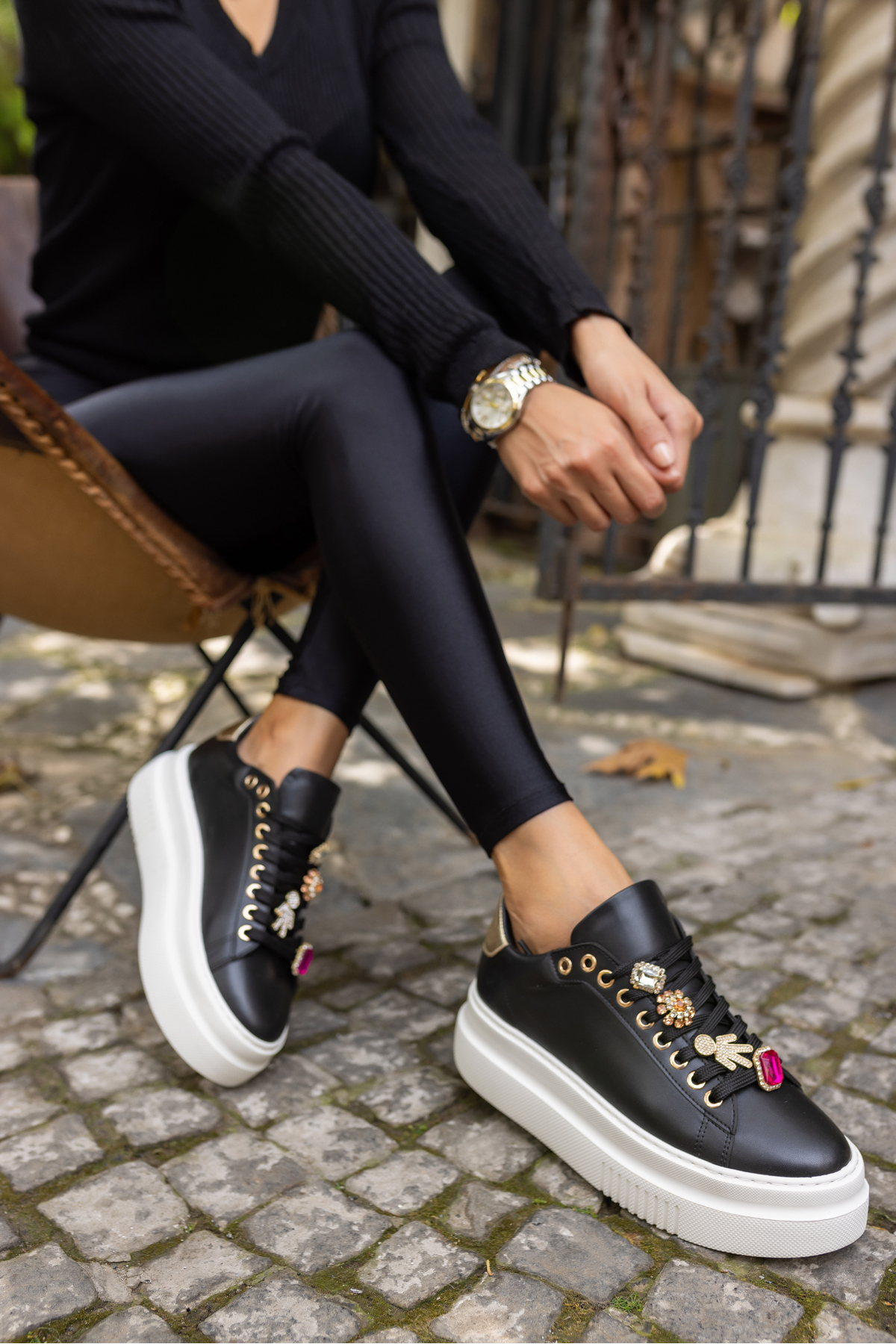 Carbon Kadın Siyah Bagcık Aksesuar Detay Sneaker