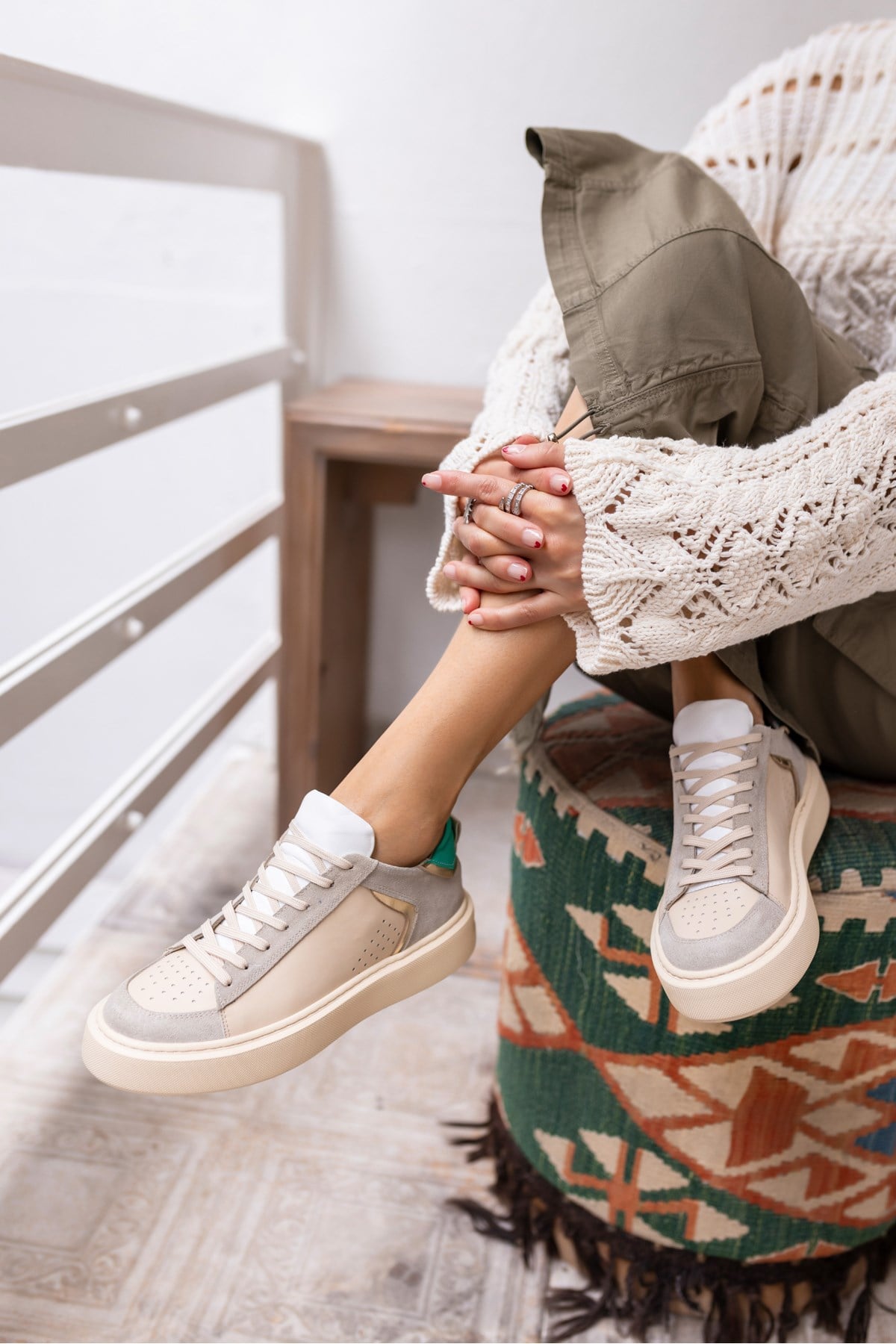 TREE KADIN BEJ GERCEK DERİ SNEAKER