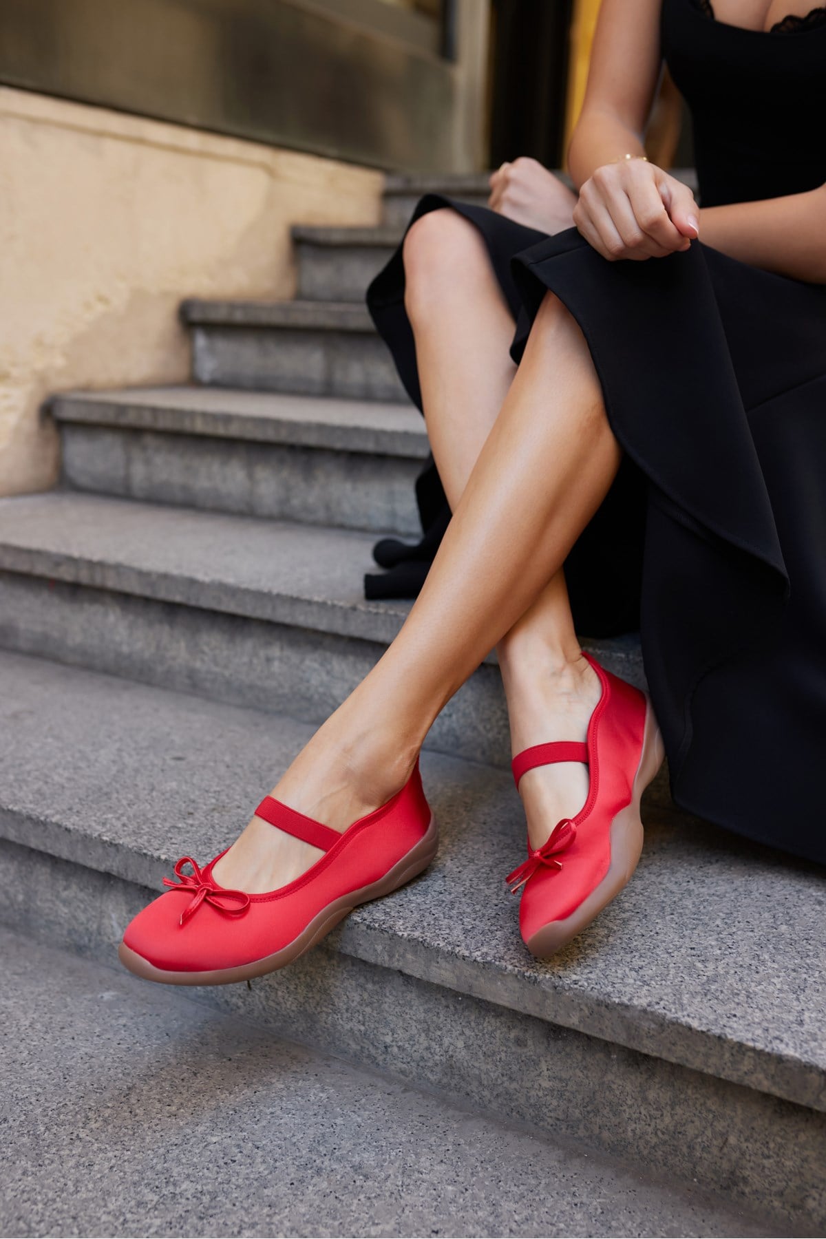 CACARES KADIN KIRMIZİ SATEN LASTIKLI BABET SNEAKER