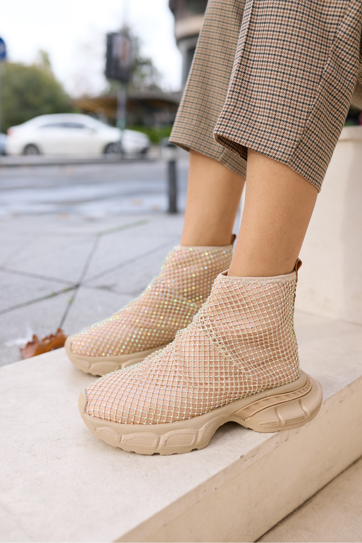 DEJAA KADİN BEJ NUDE TAŞLİ SNEAKER BOT