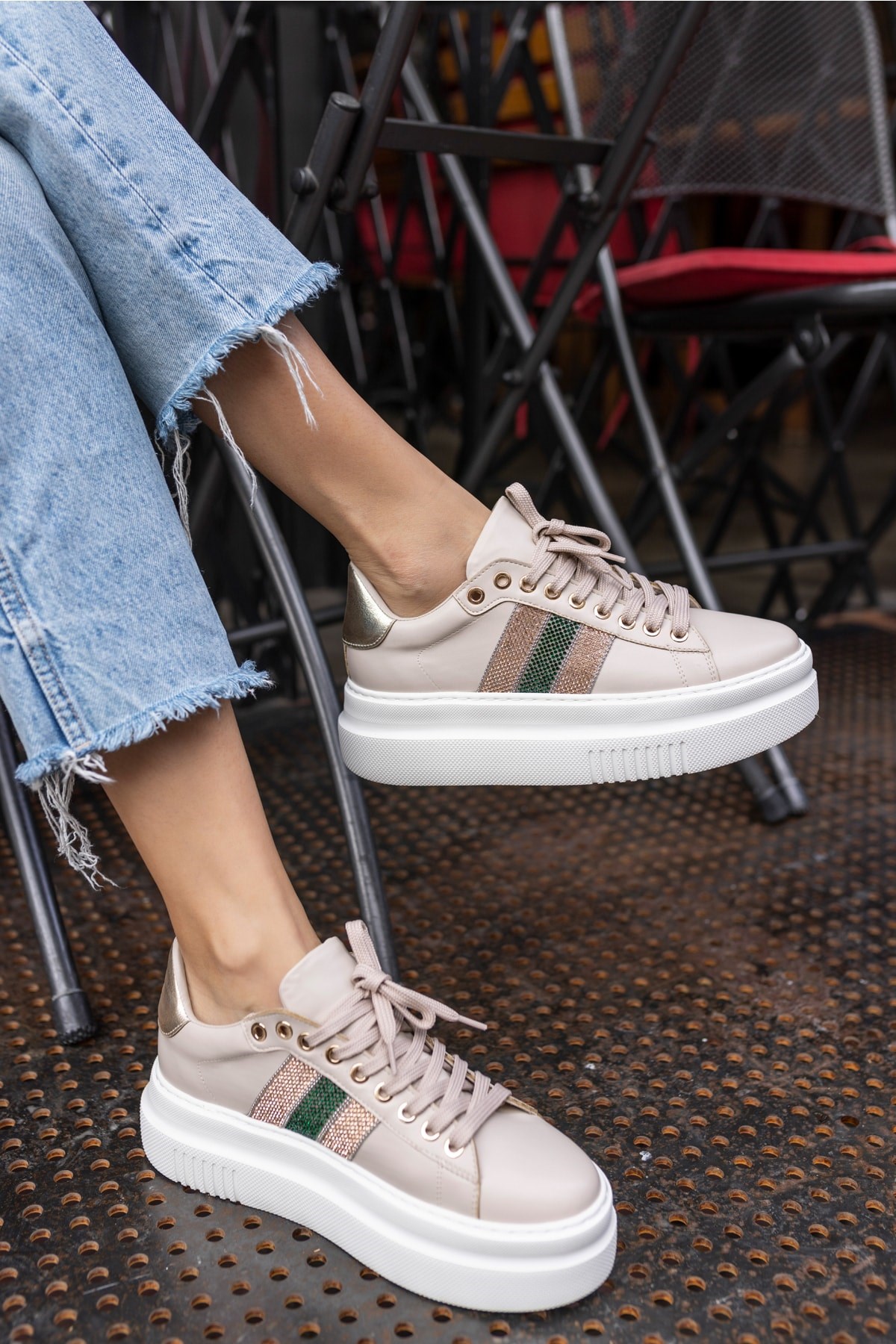 Zanıolo Kadın Bej Taş Detay Sneaker