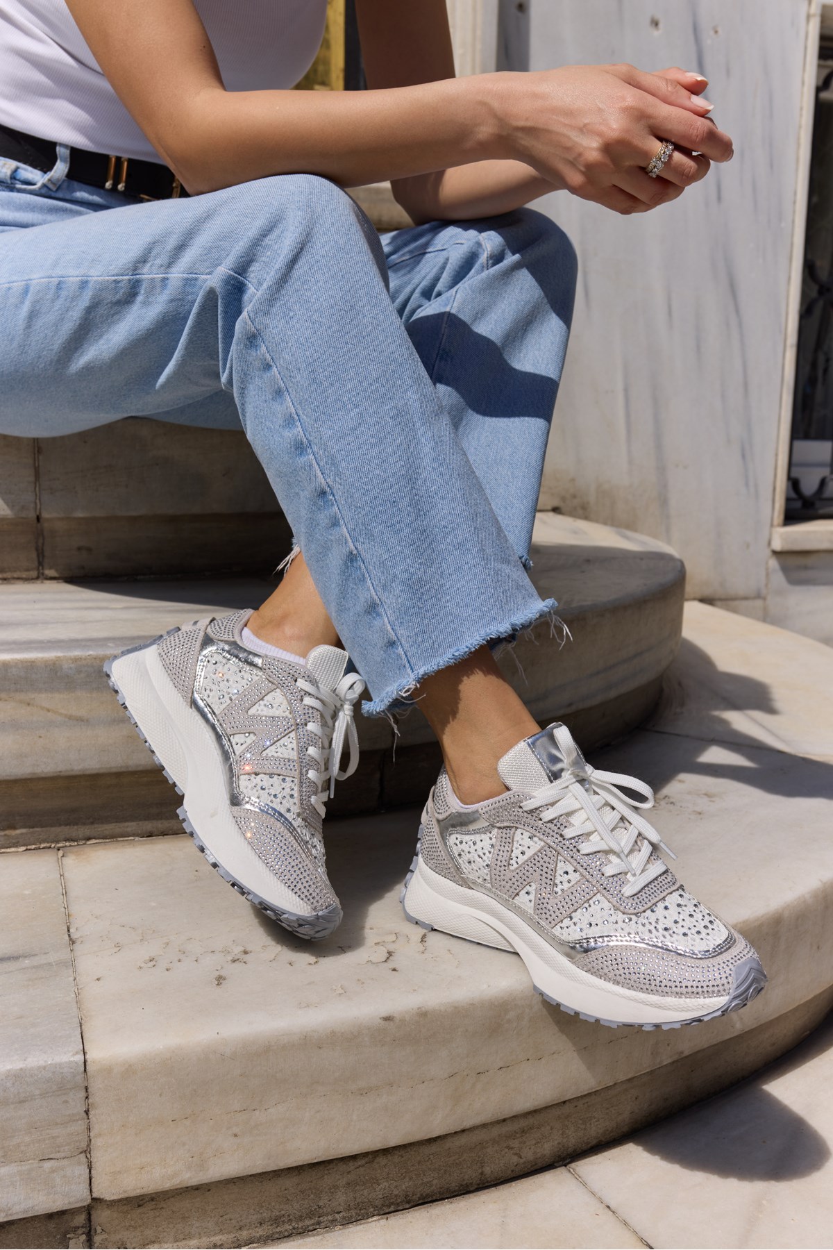 VESSANO KADİN GUMUSTAŞLİ TUL DETAY BAGCIKLI SNEAKER