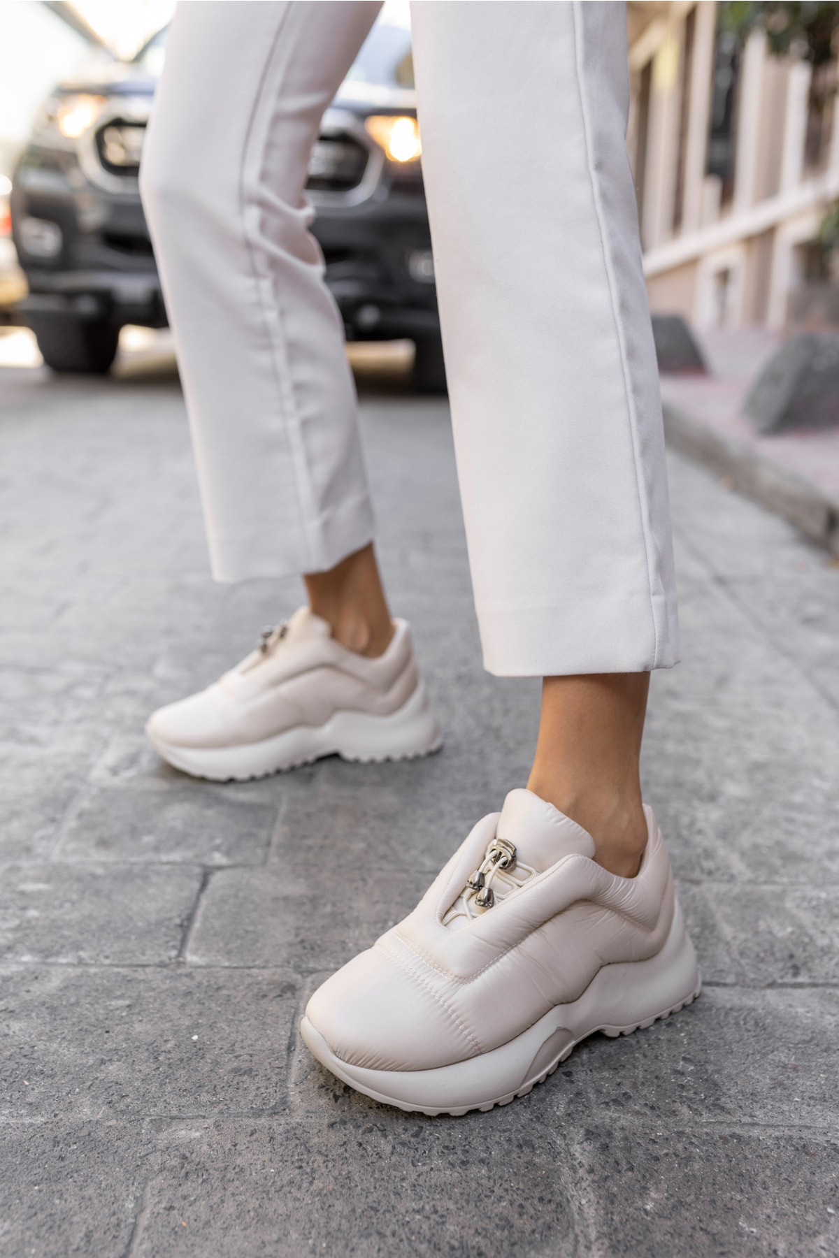 Eric Kadin Bej Parasut Kumaş Sneaker