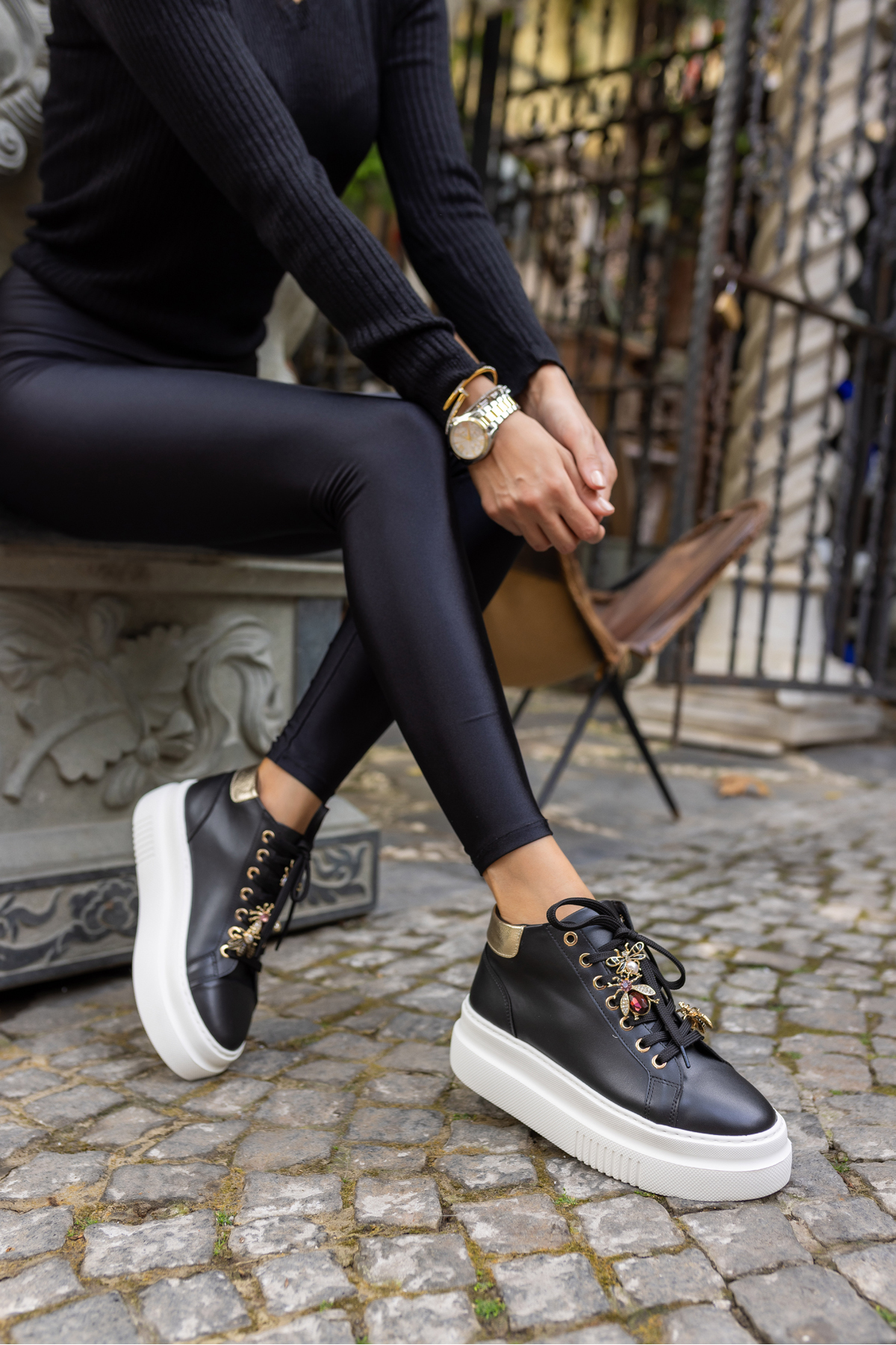 SONNE KADIN SİYAH BAGCIK AKSESUAR DETAY SNEAKER BOT