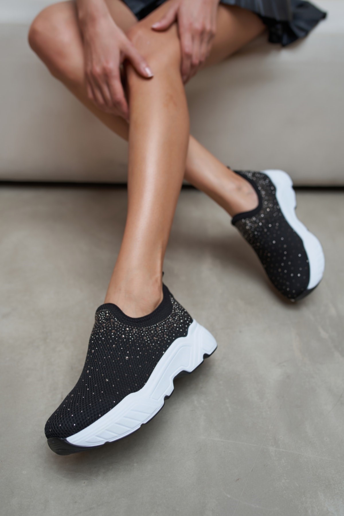 Yuliya Kadın Siyah Taş Ve Triko Detay Sneakers Ayakkabı