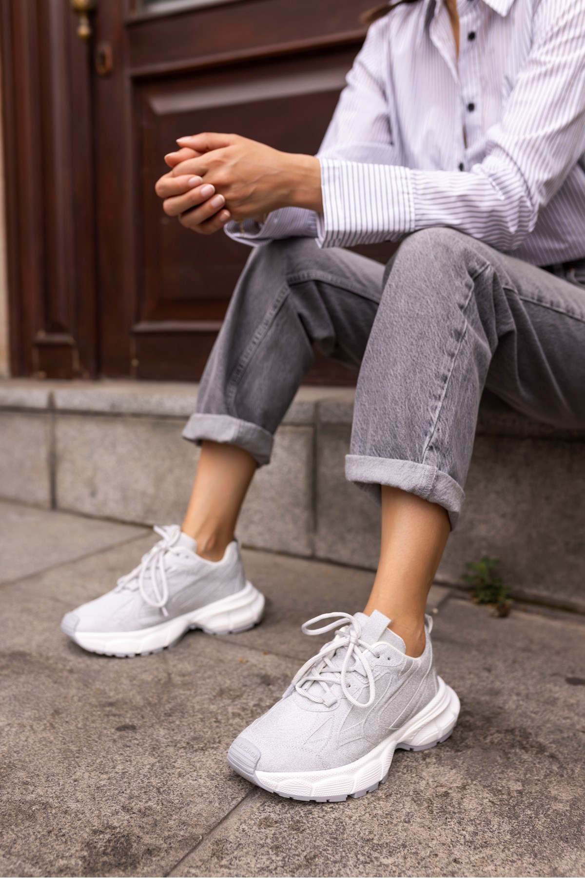 GENT KADİN GUMUS SİMLİ BEYAZ TABAN SNEAKER