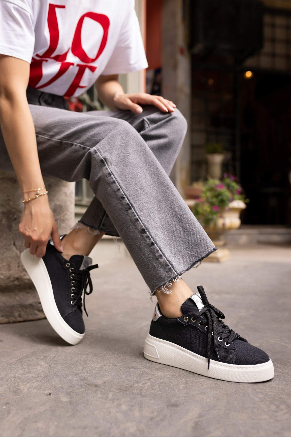 BİLİNG KADIN SİYAH KETEN SNEAKER