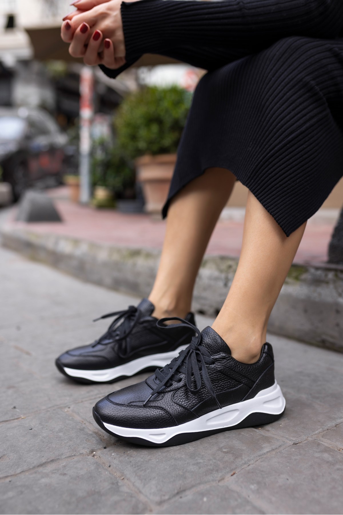 FAİNN KADİN SİYAH GERCEK DERİ EVA TABANLİ SNEAKER