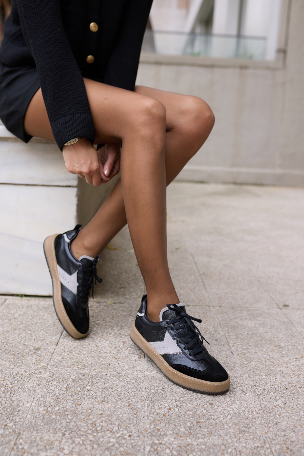 CORİA KADİN SİYAH GERCEK DERİ BAGCIKLI SNEAKER