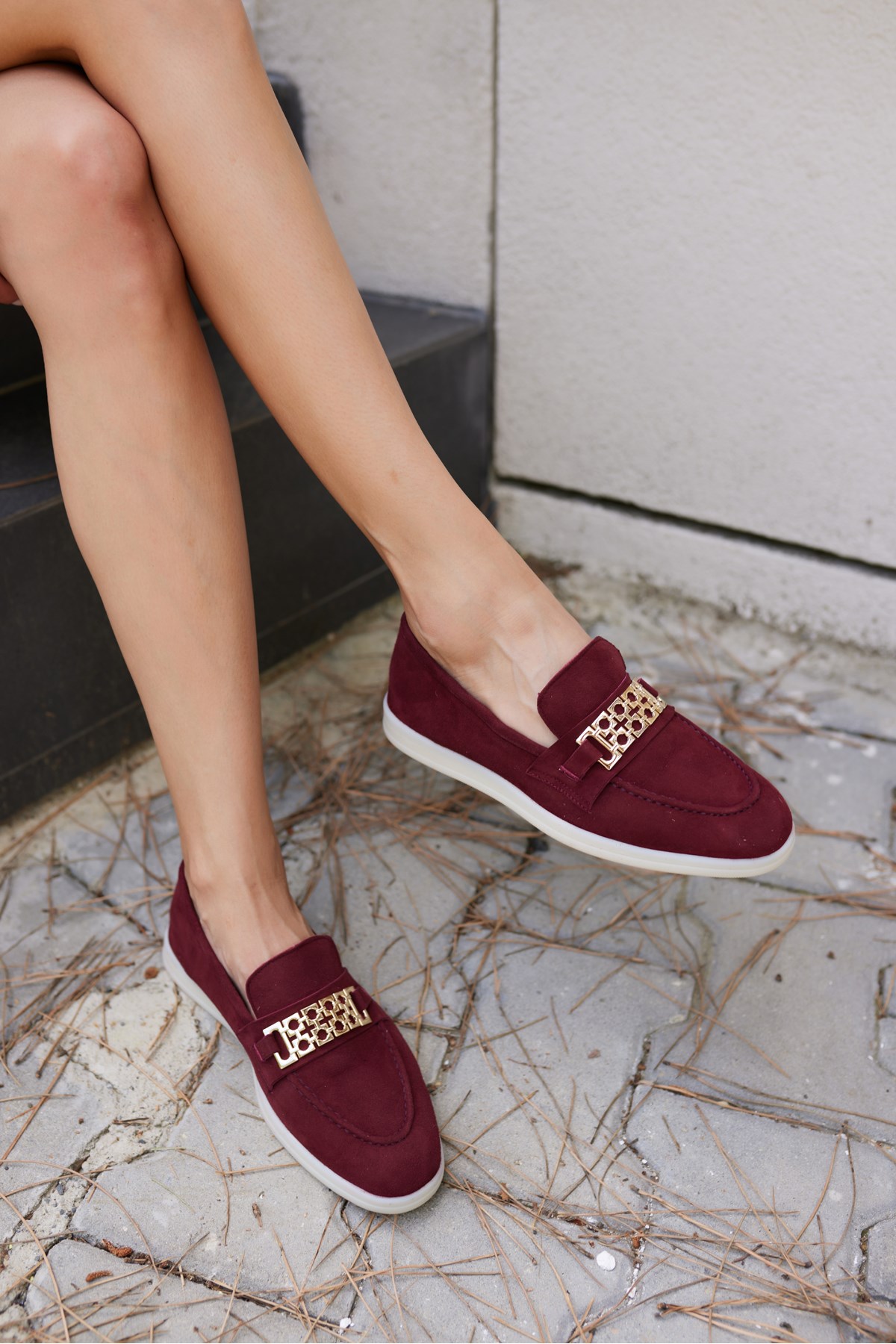 TUAMİ KADIN BORDO GERCEK SUET TOKALI LOAFER AYAKKABİ