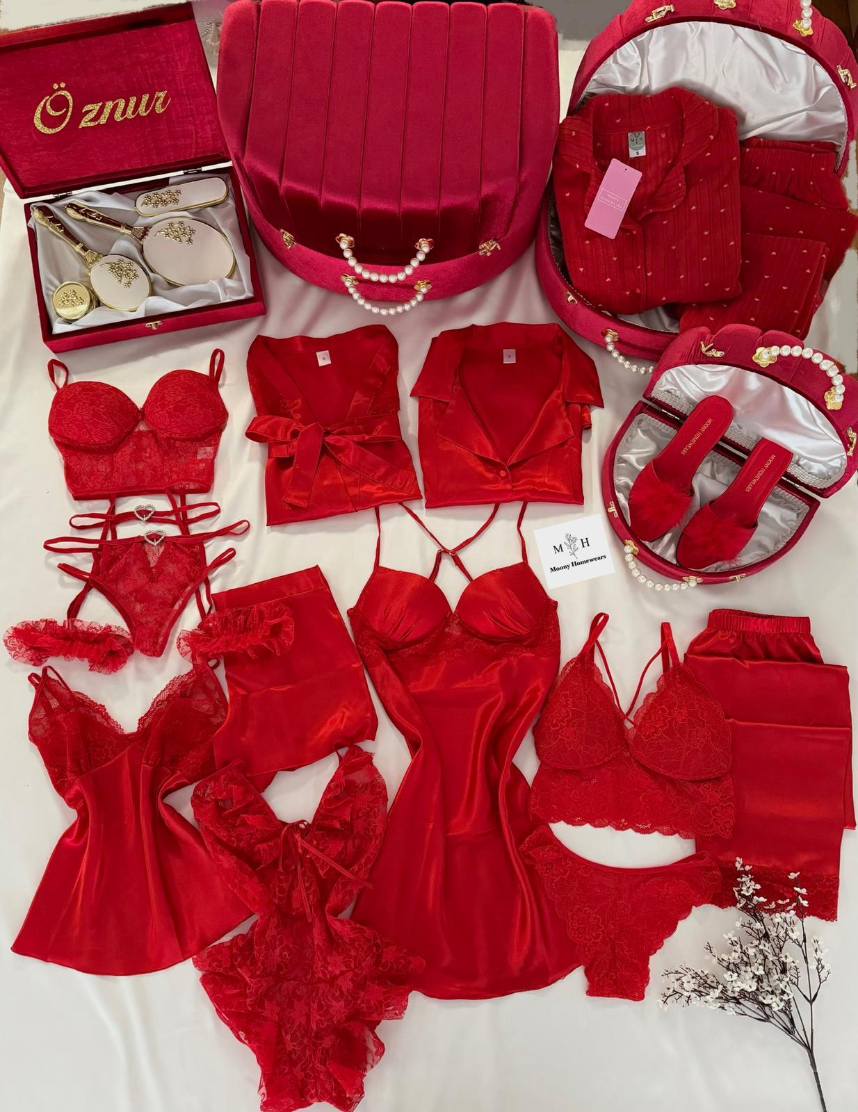 İsme Özel 23 Parça Resina Kırmızı Hanım Bohça