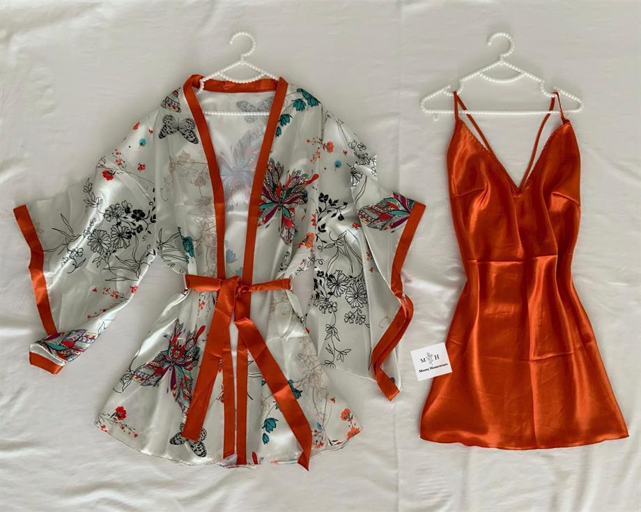 Orange Botanic