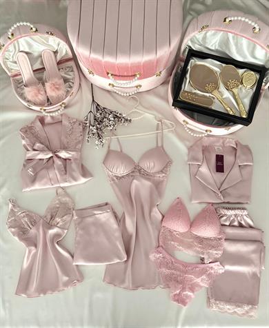 17 Parça Lithographs Pembe Bohça Seti 