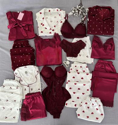 Kutulu Onaltı Parça Pringle Çeyiz Seti