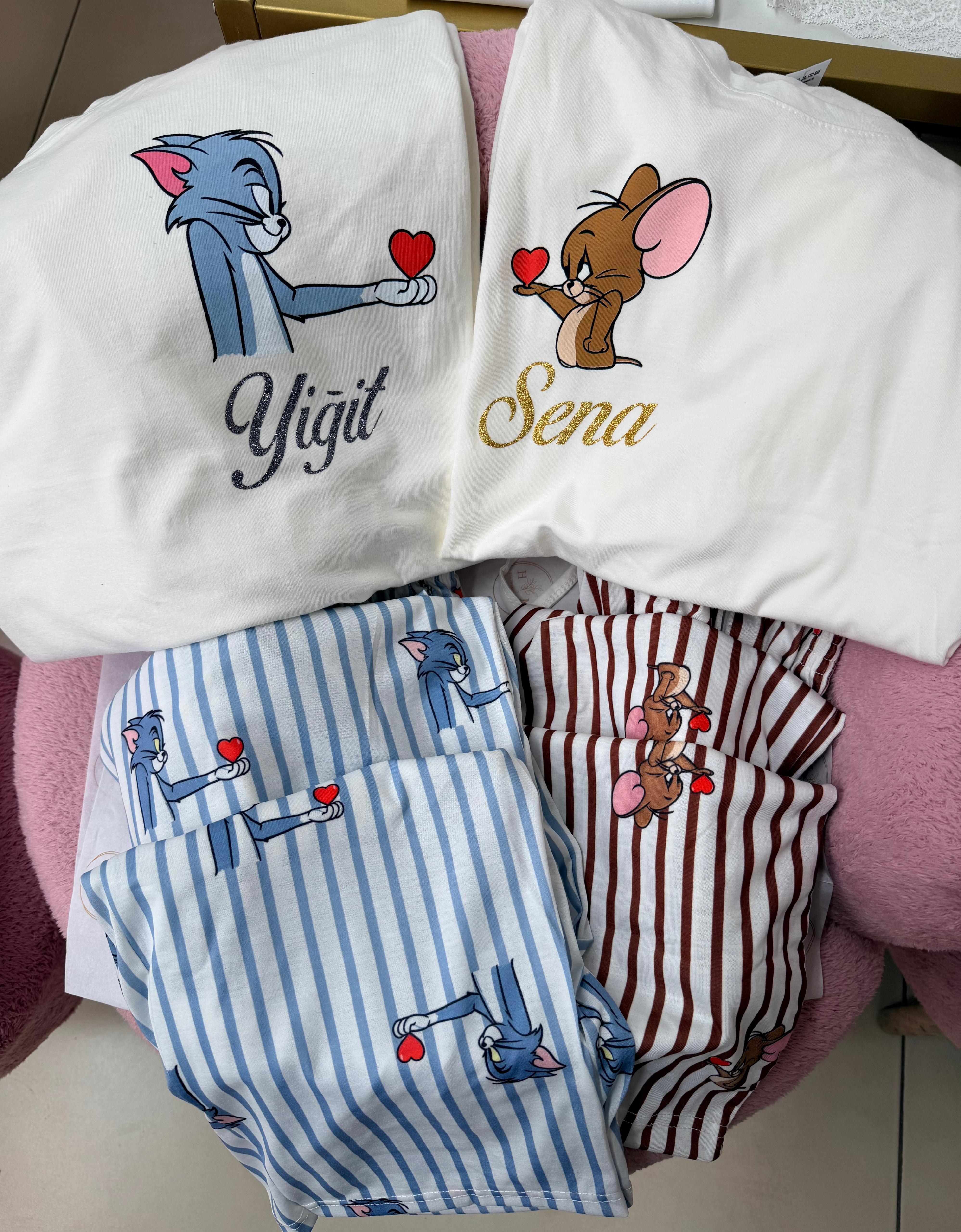  İsme Özel Tom Jerry Aşk Çift Pijaması 