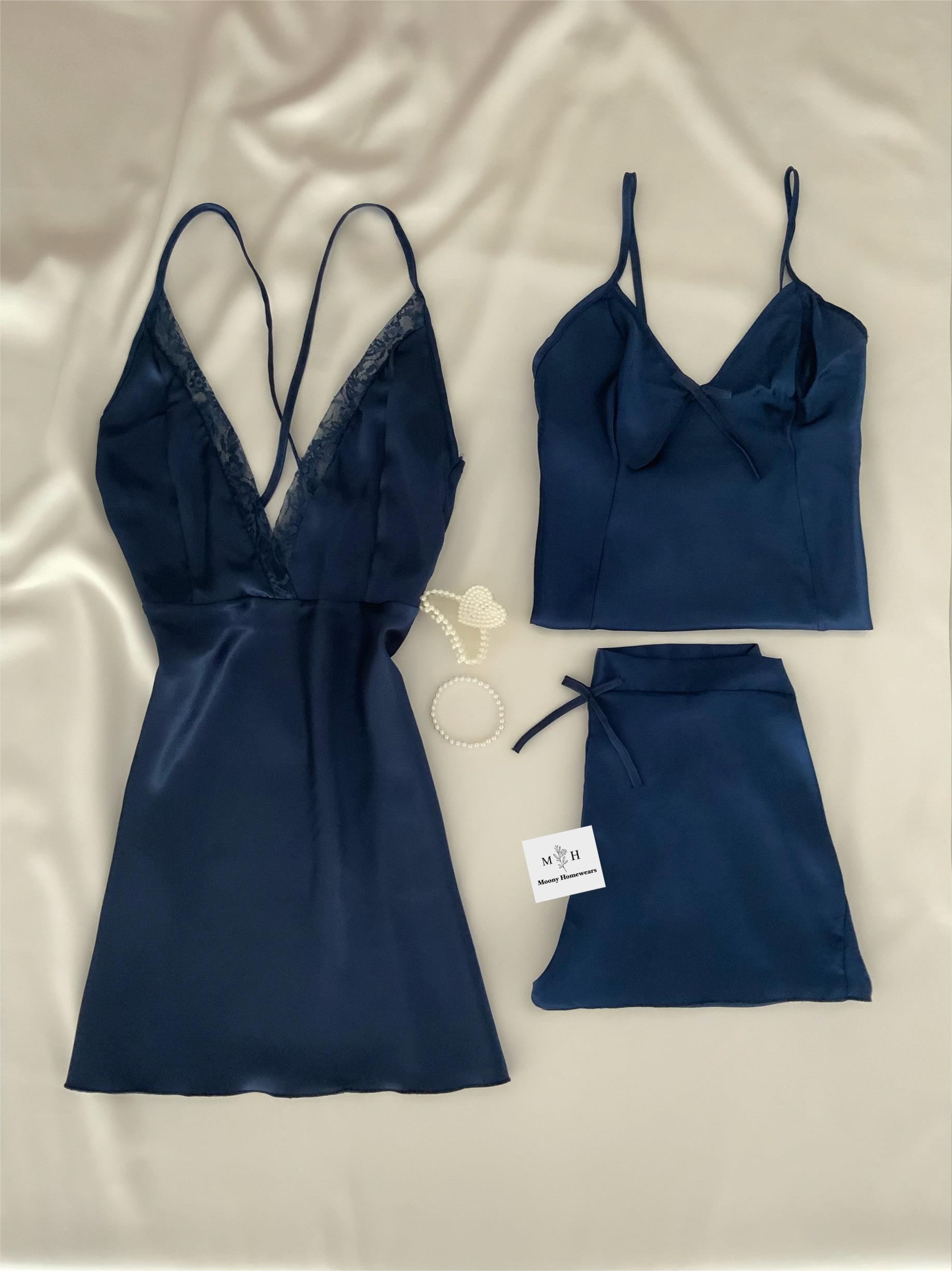 3'lü Lacivert Aşkı