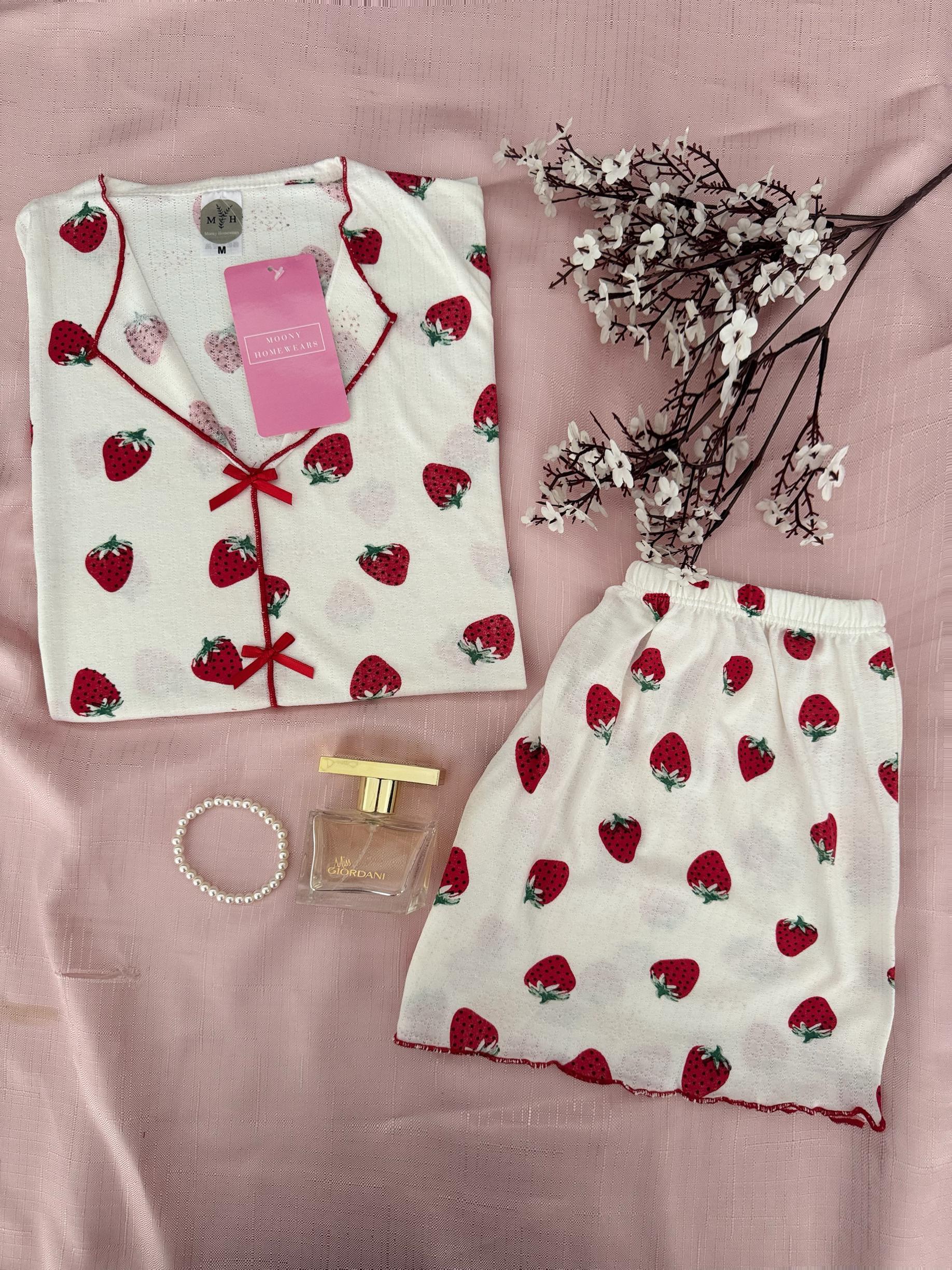 Çilek Kurdelem Kısa Kol Şort Alt