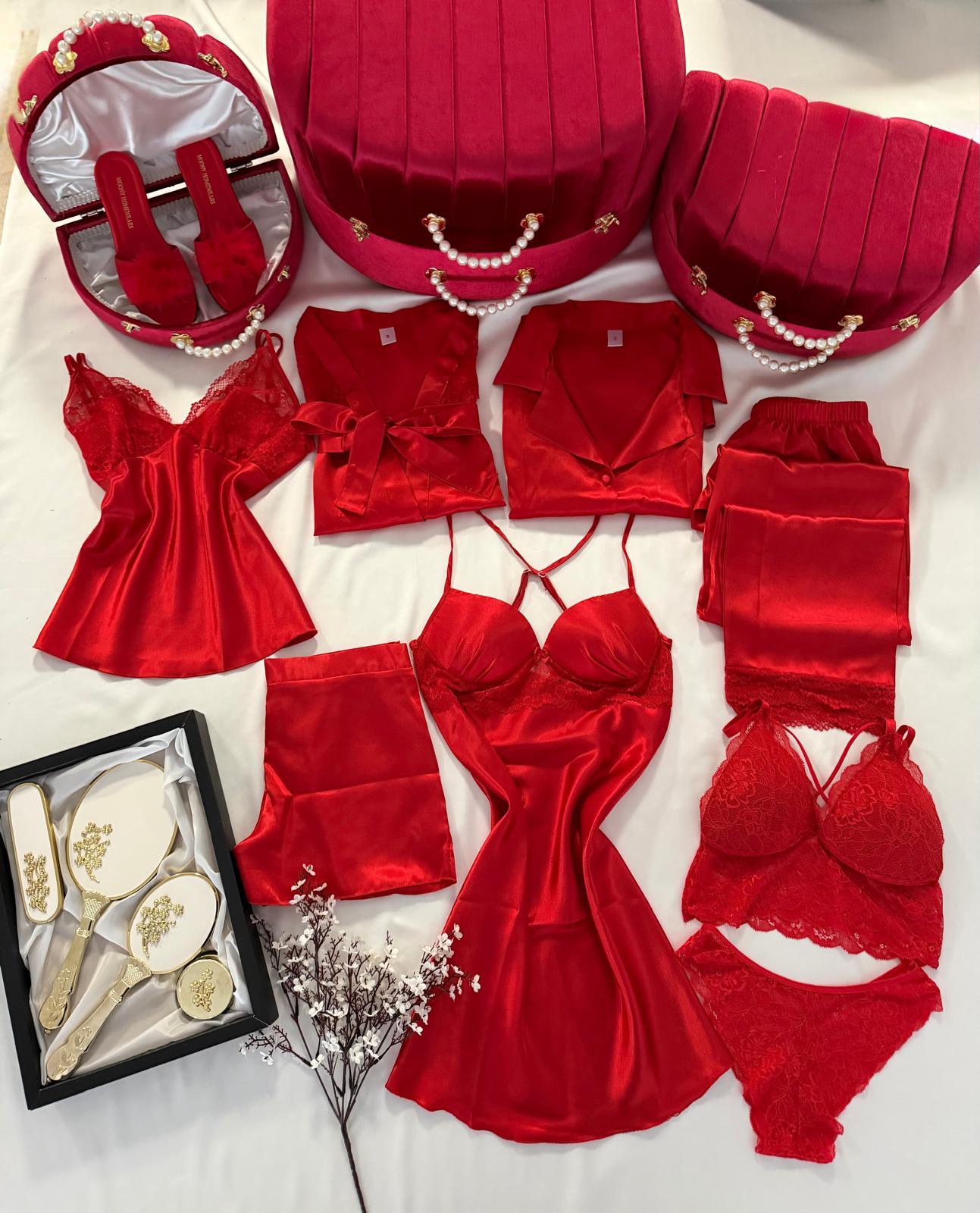 Lüks Doha Kırmızı 17'li Bohça Seti 