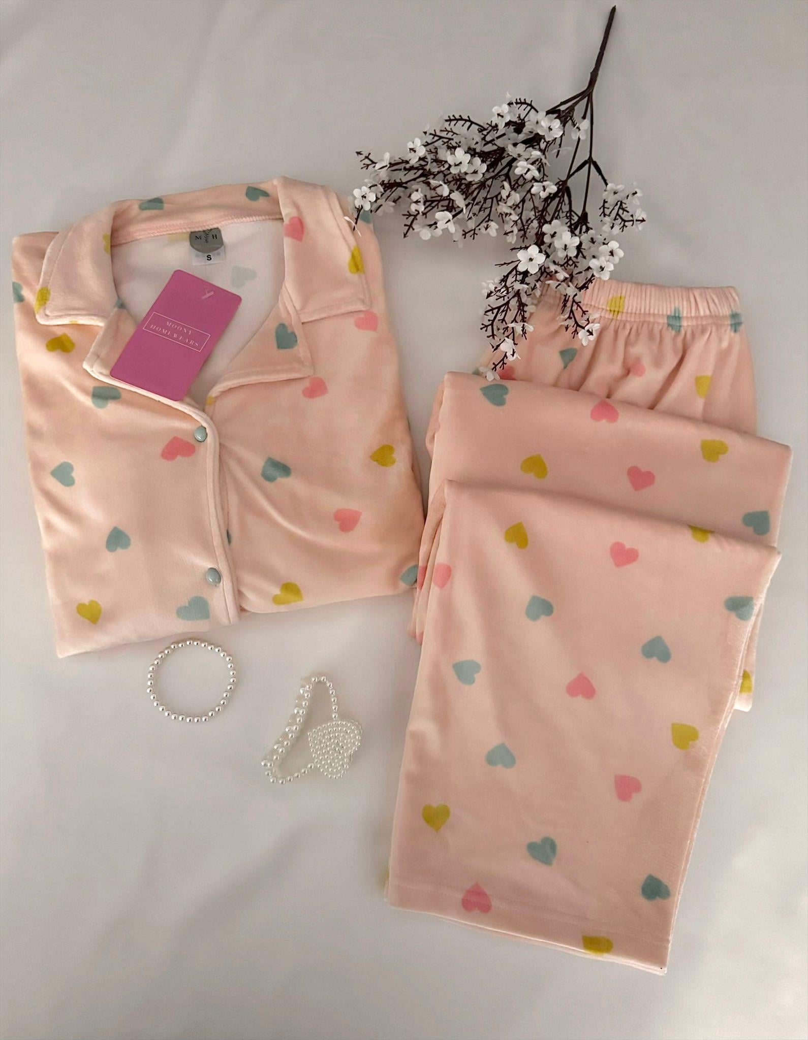 Rengarenk Kalpli Kadife Pijama Takımı