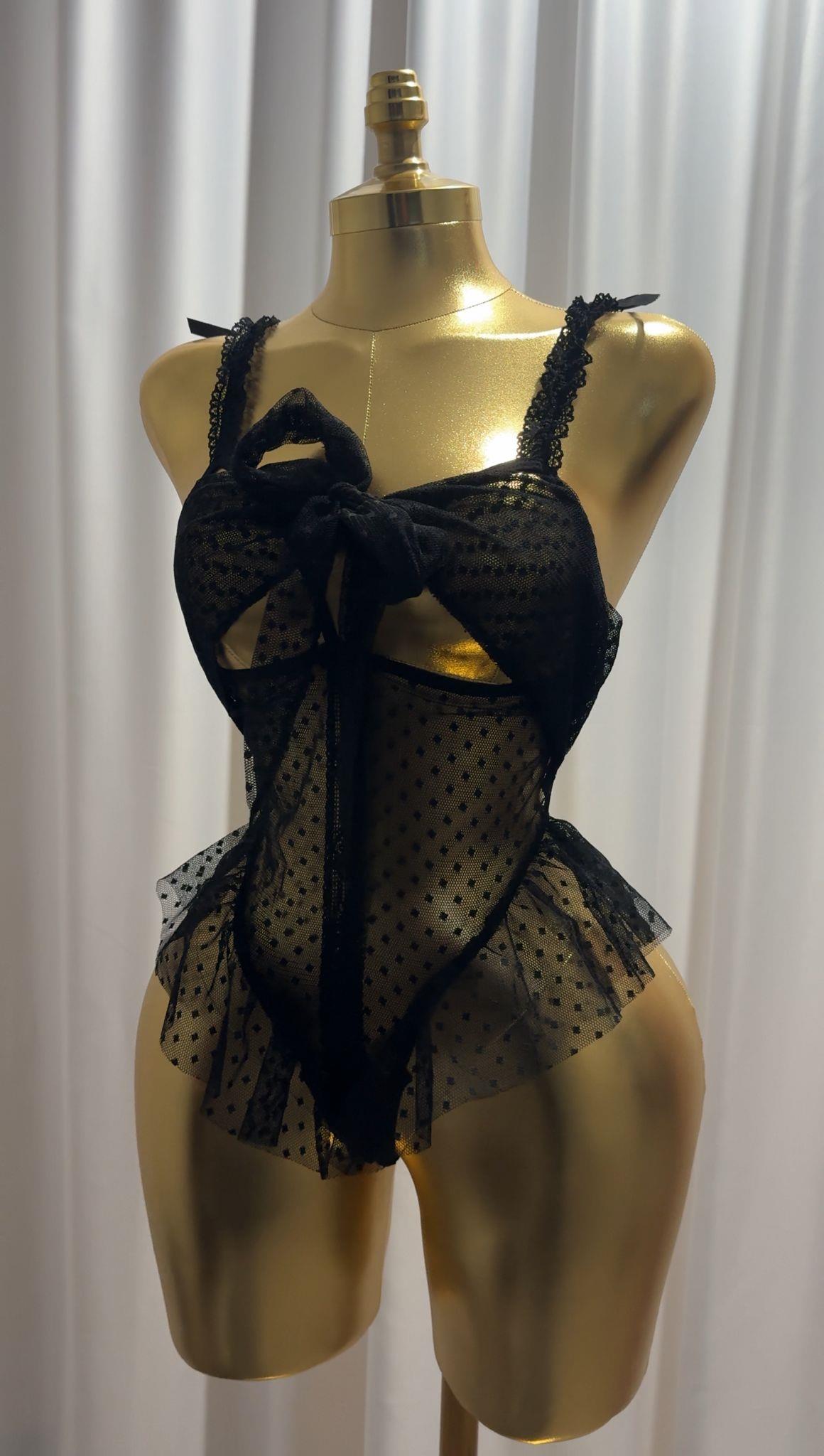 Risotto Siyah Göğüs Bağlamalı Fantezi Tulum 