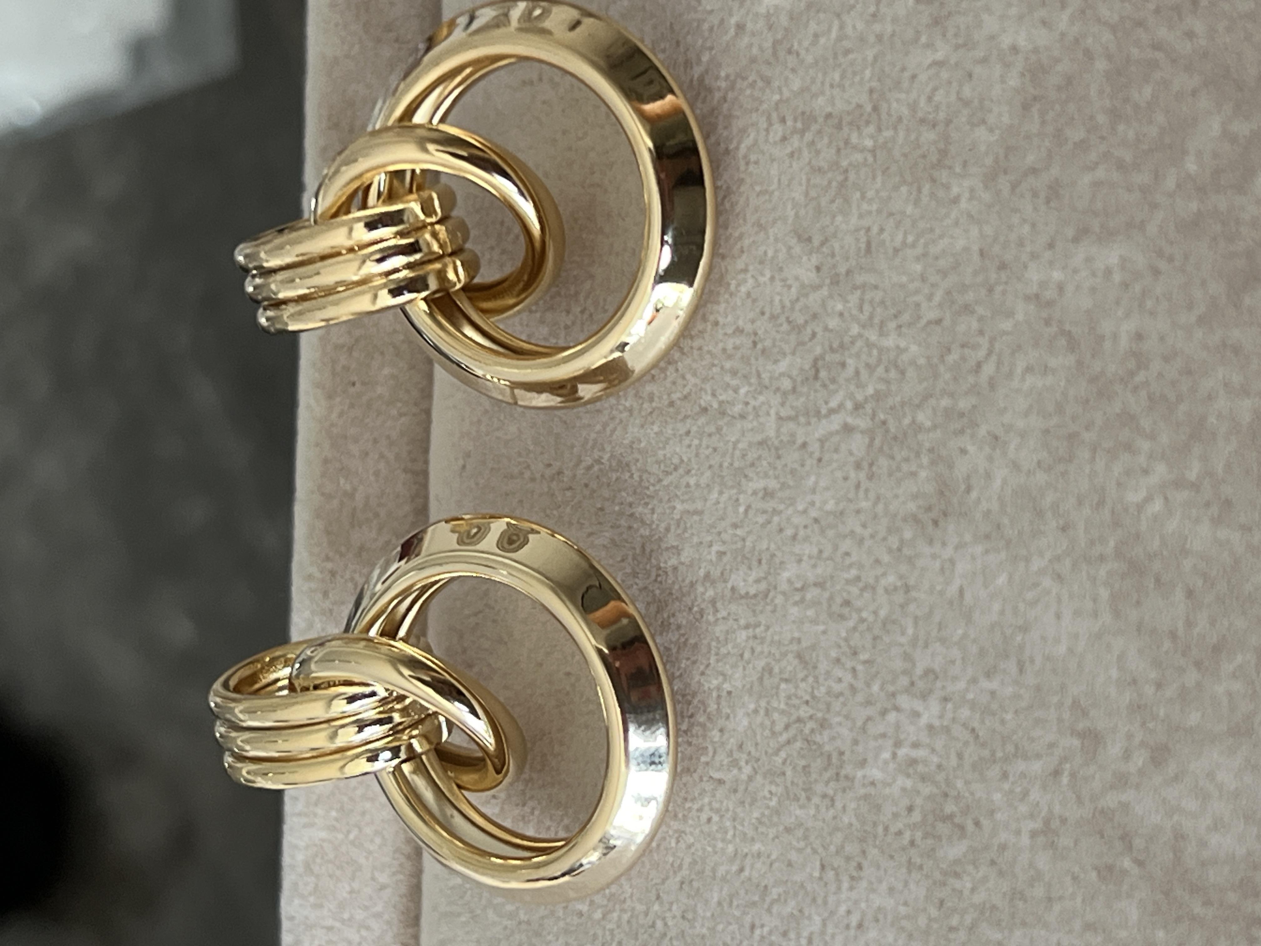 İç içe geçmeli Halka Küpe