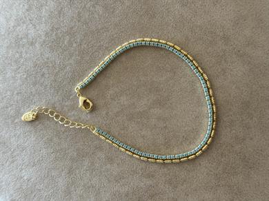 Mercan Taşlı Bileklik