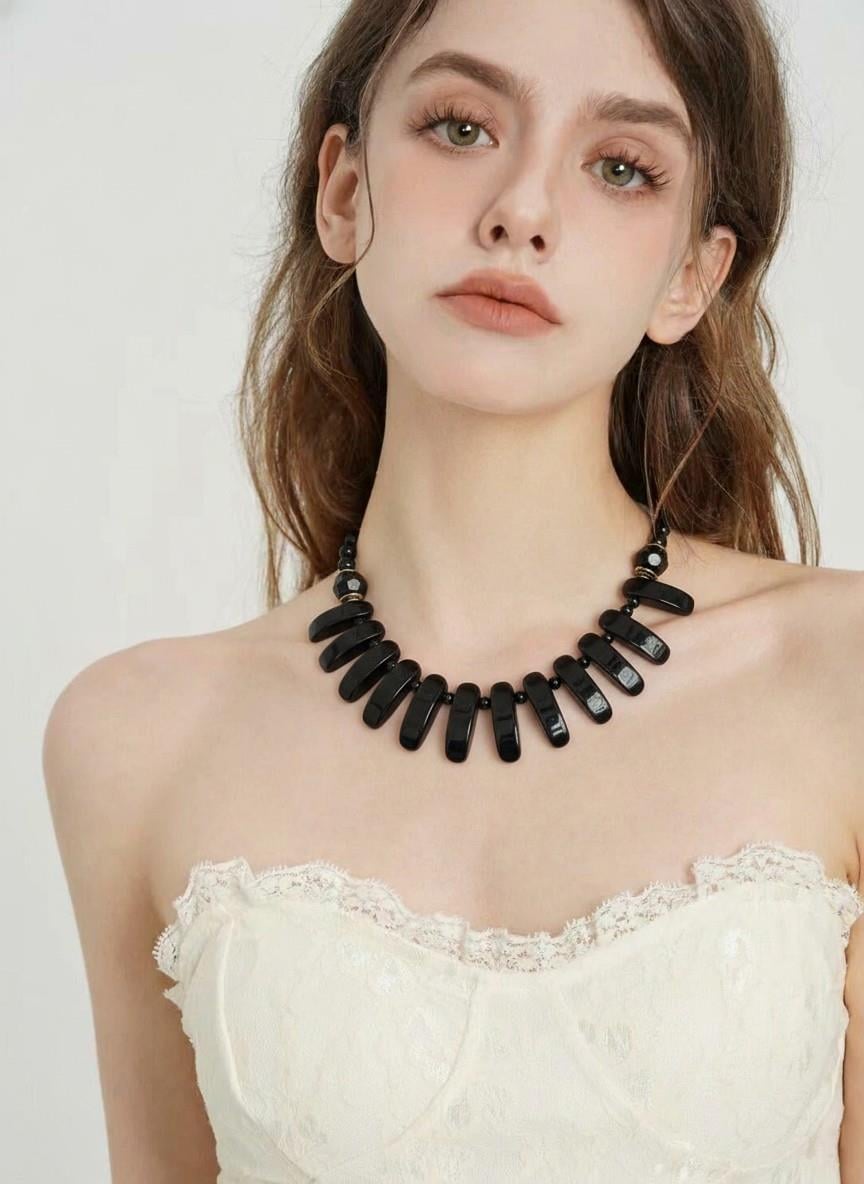 Fatma Ana Eli Akik Doğaltaş Kolye