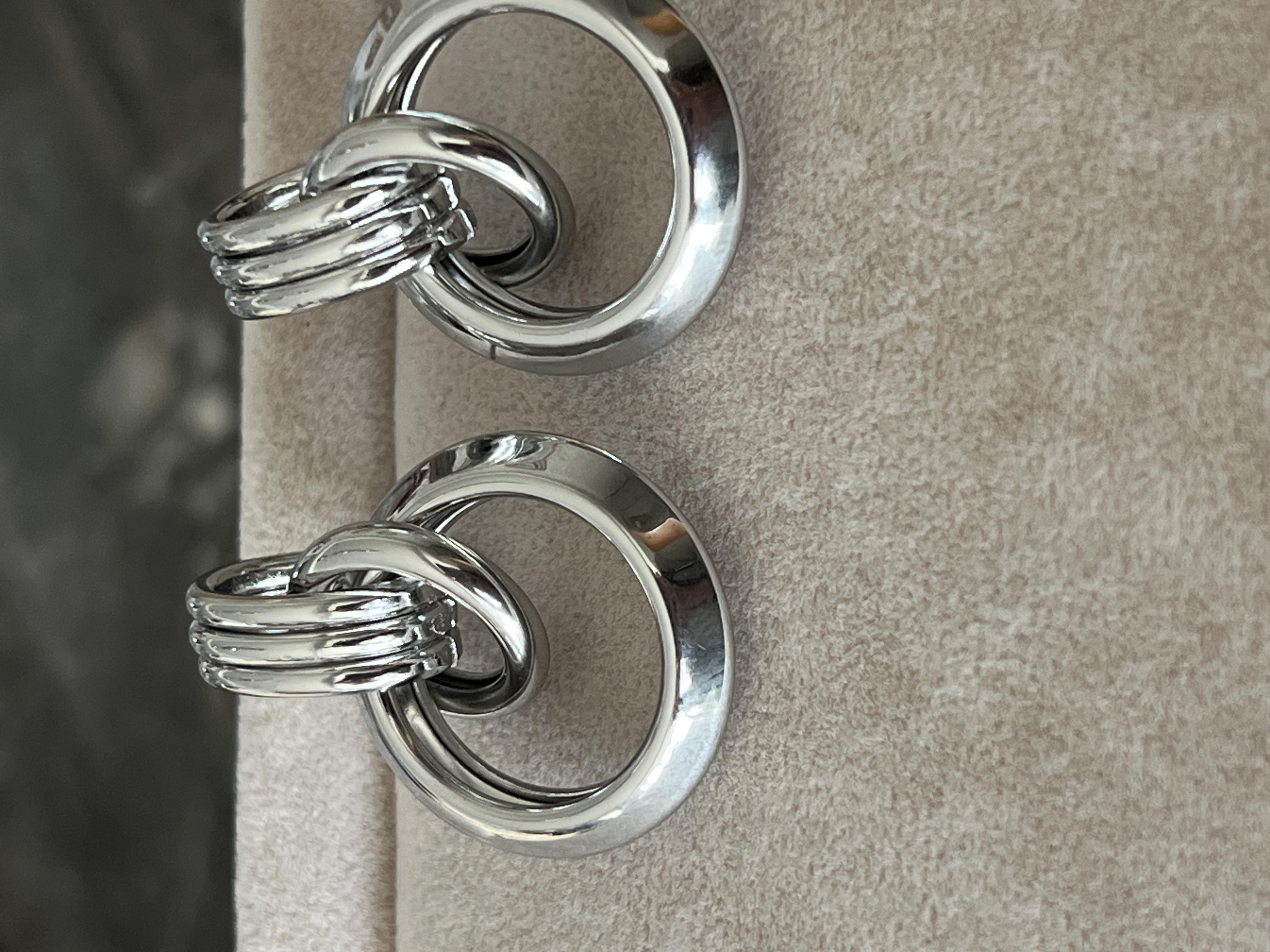 İç içe geçmeli Halka Küpe