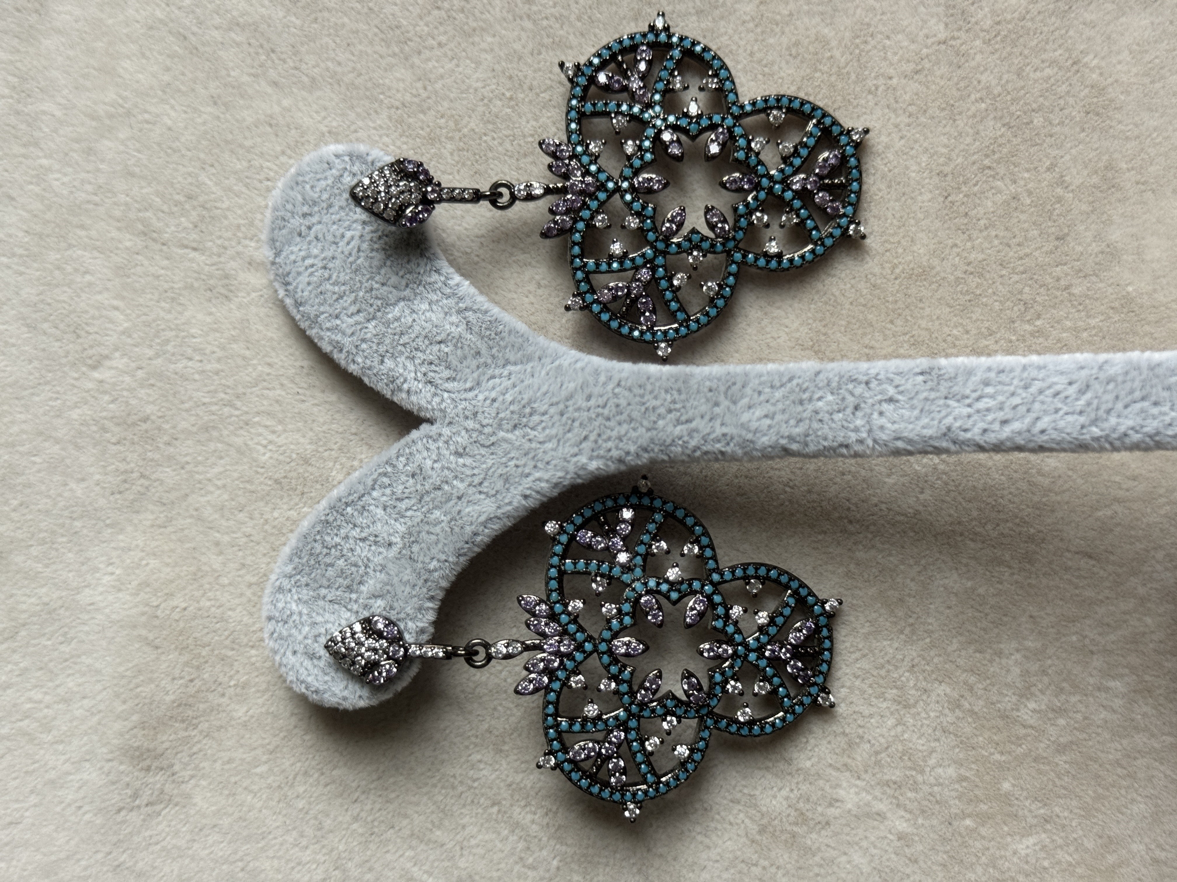 Swarovski Taşlı Küpe