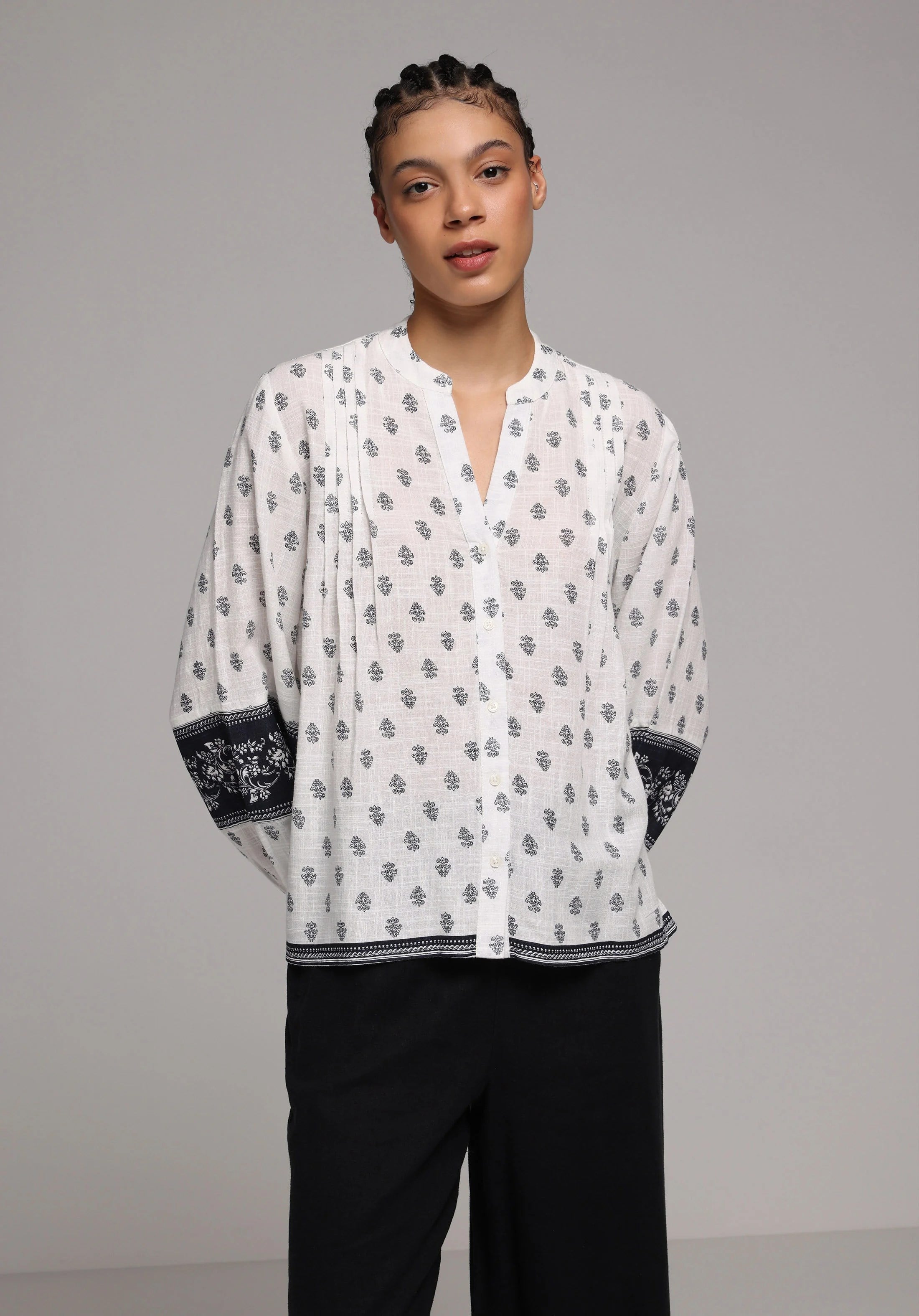 DOKUMA ÜST KADIN UZUN KOL BLUZ Fashion Fit