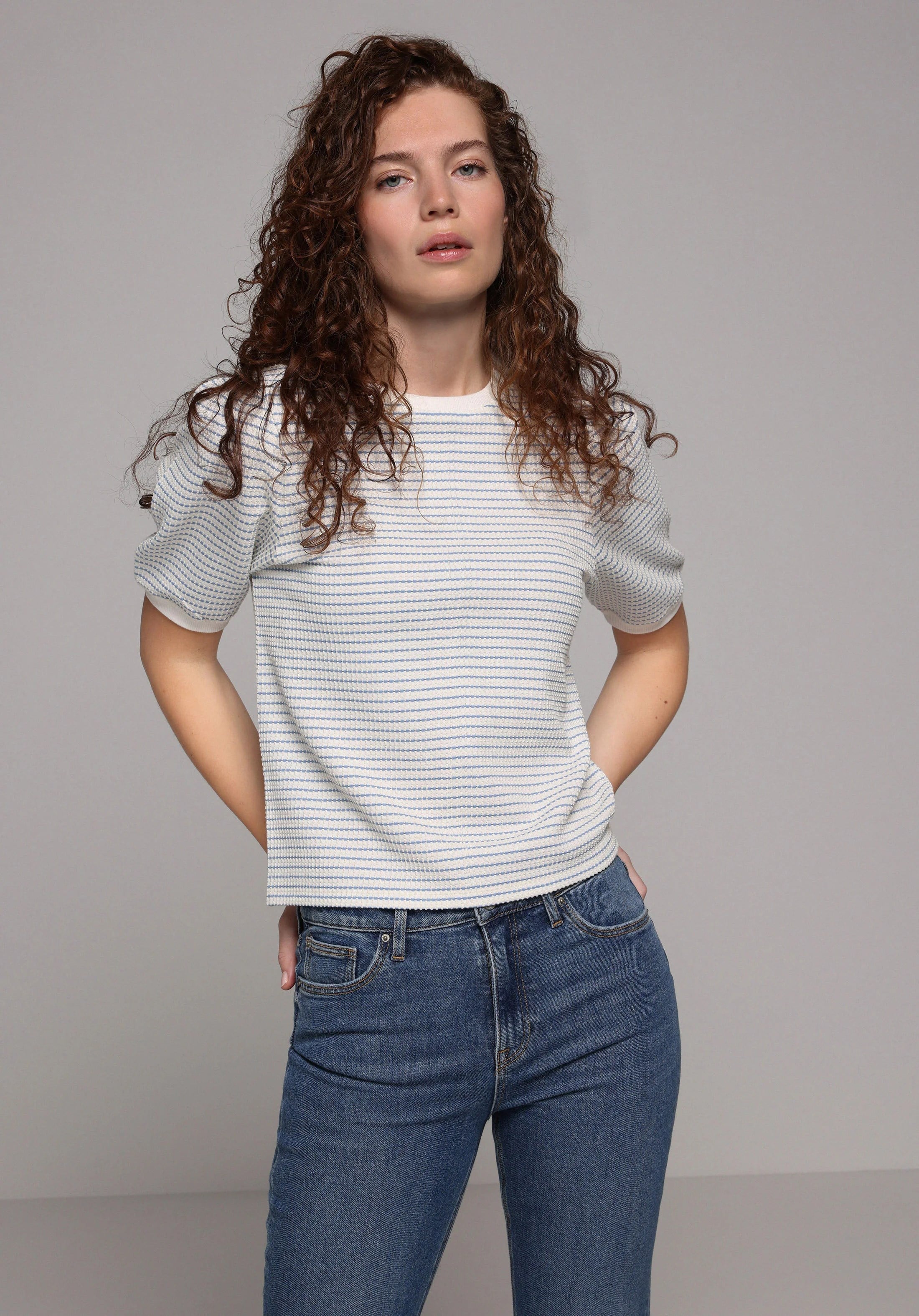 ÖRME KADIN KISA KOL T-SHIRT Slim Fit