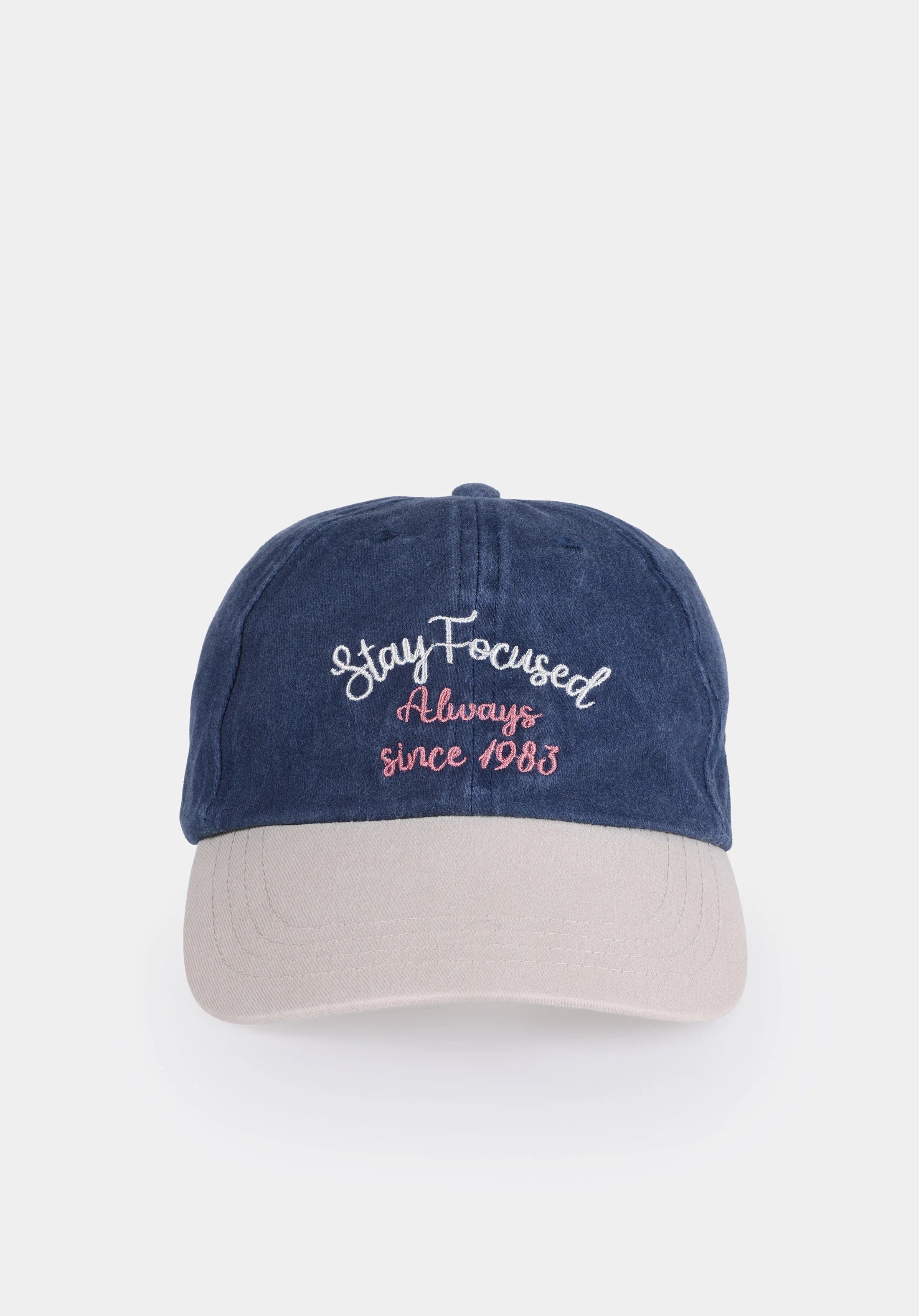 AKSESUAR KADIN ŞAPKA Modern Fit