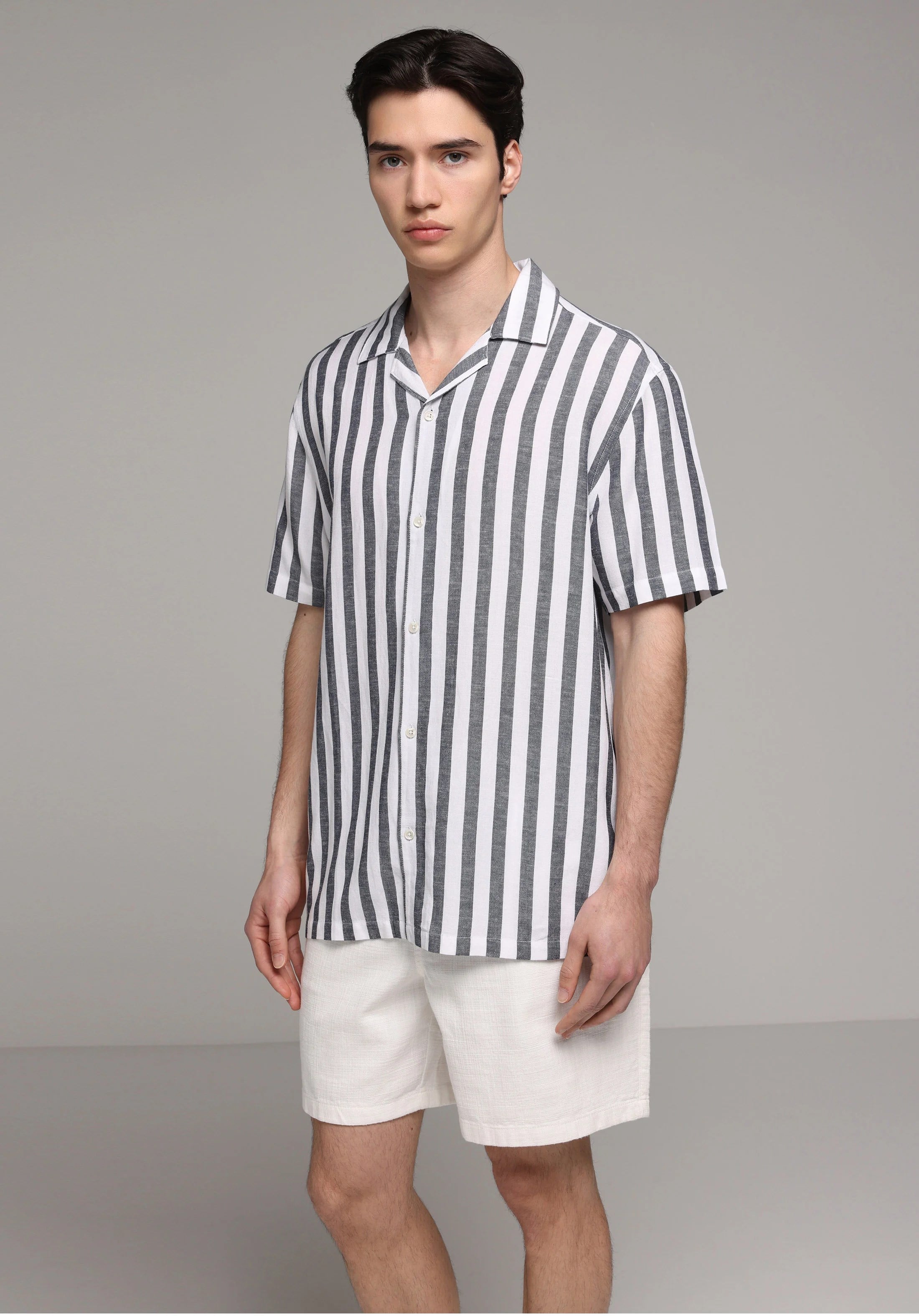 DOKUMA ALT ERKEK ŞORT Relaxed fit