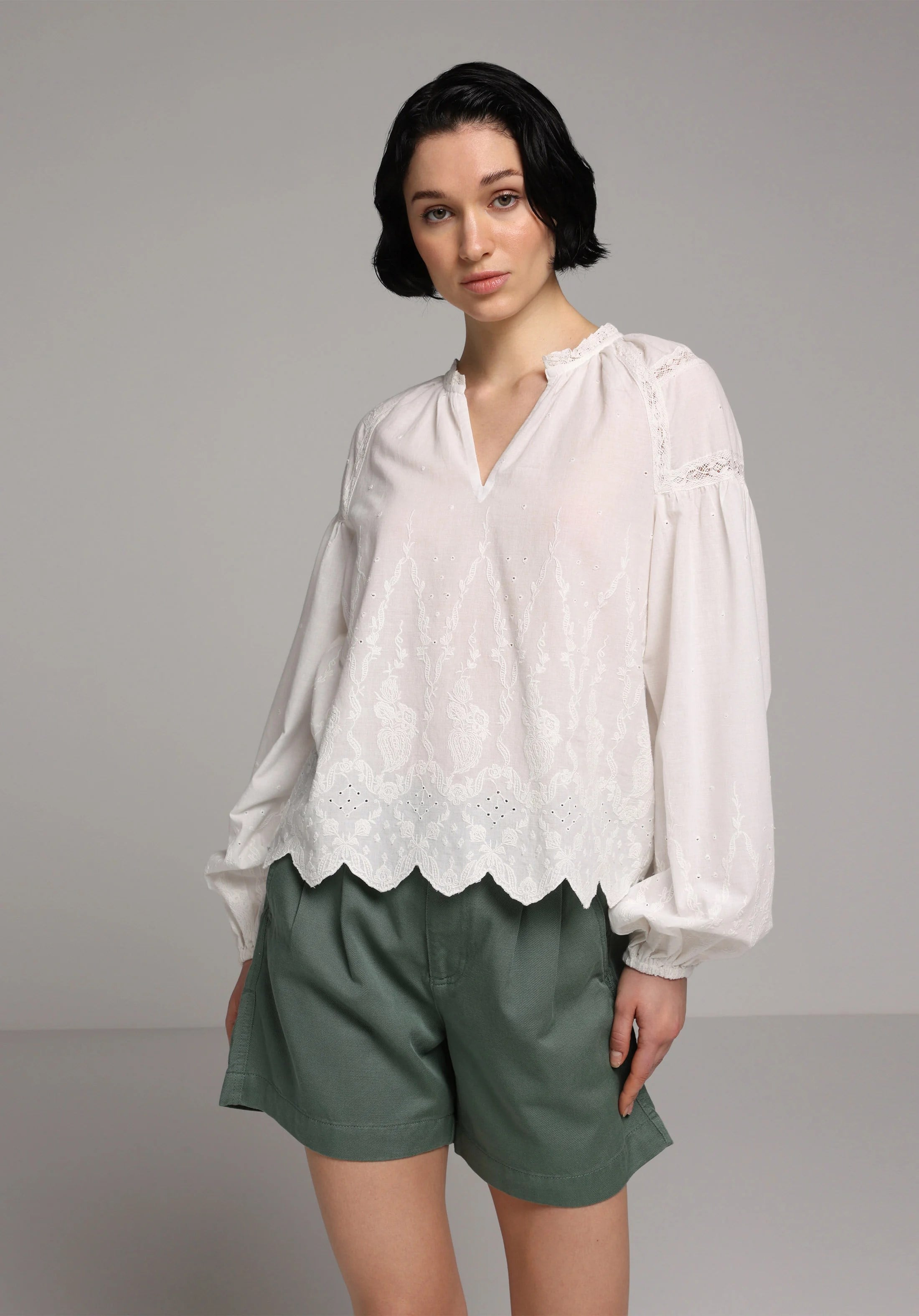 DOKUMA ALT KADIN ŞORT Regular Fit