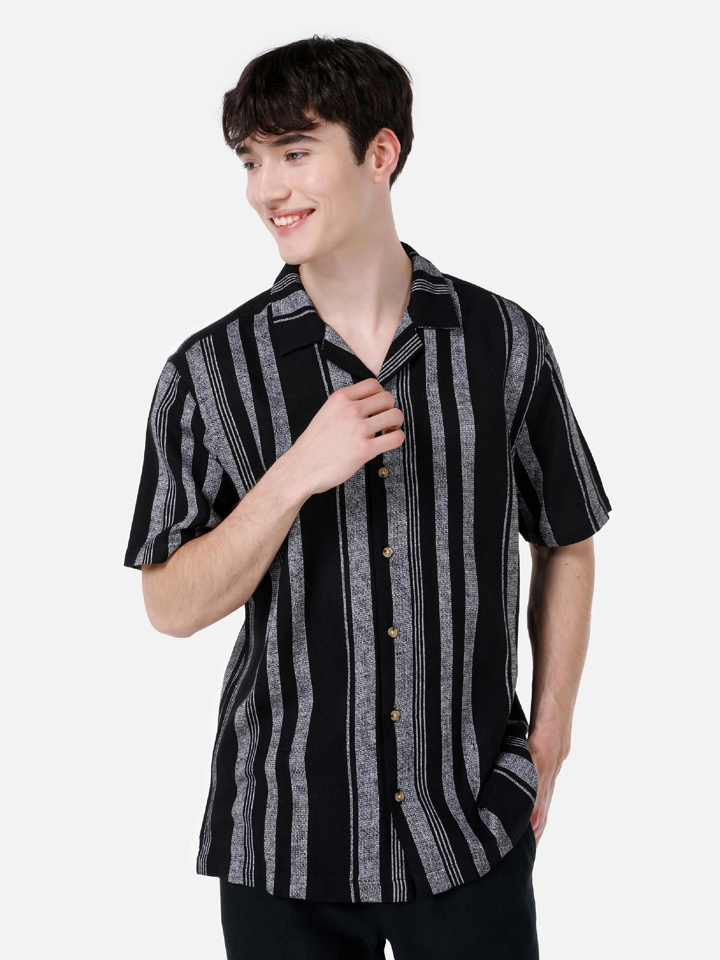 DOKUMA ÜST ERKEK KISA KOL GÖMLEK Regular Fit