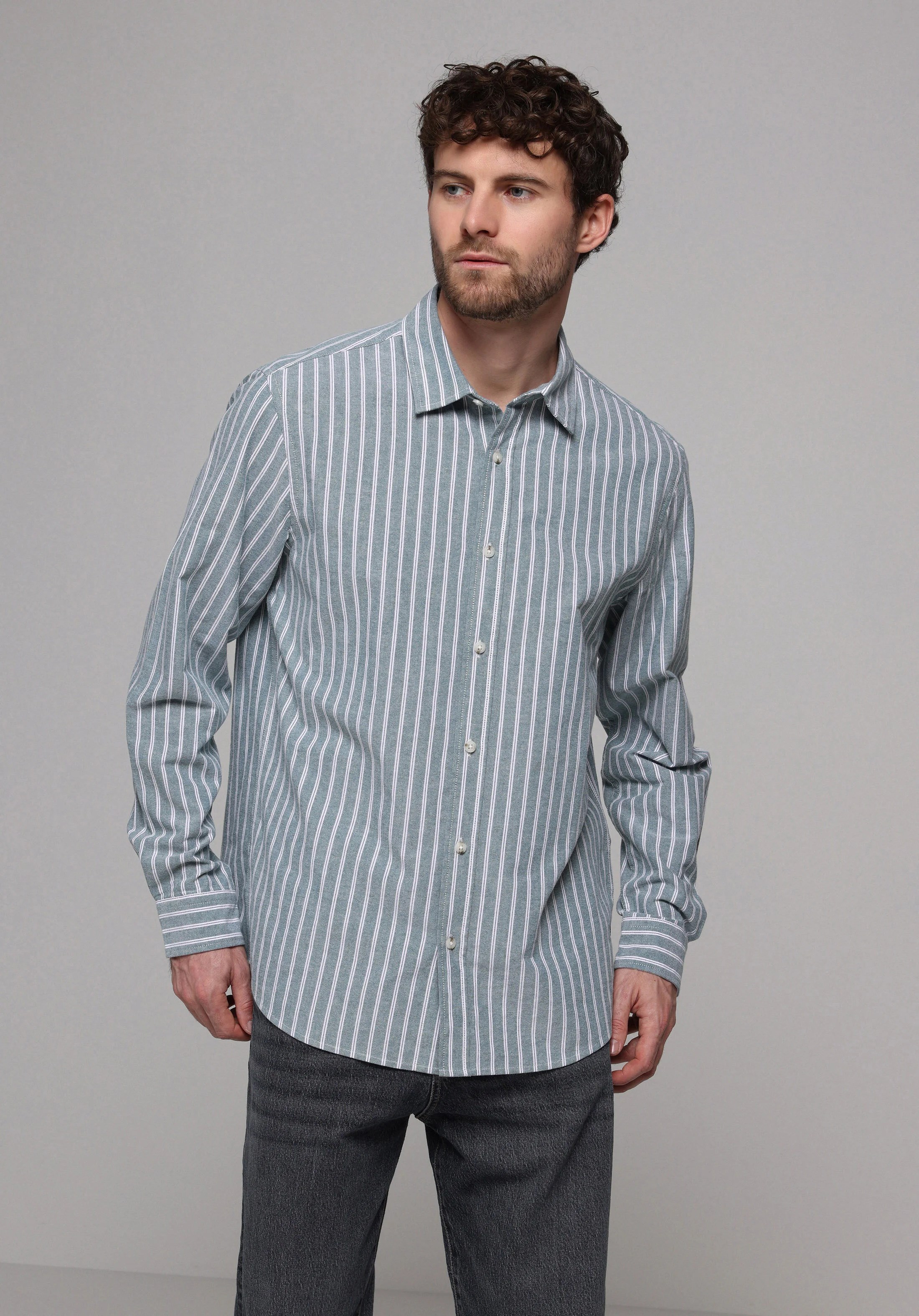 DOKUMA ÜST ERKEK UZUN KOL GÖMLEK Regular Fit