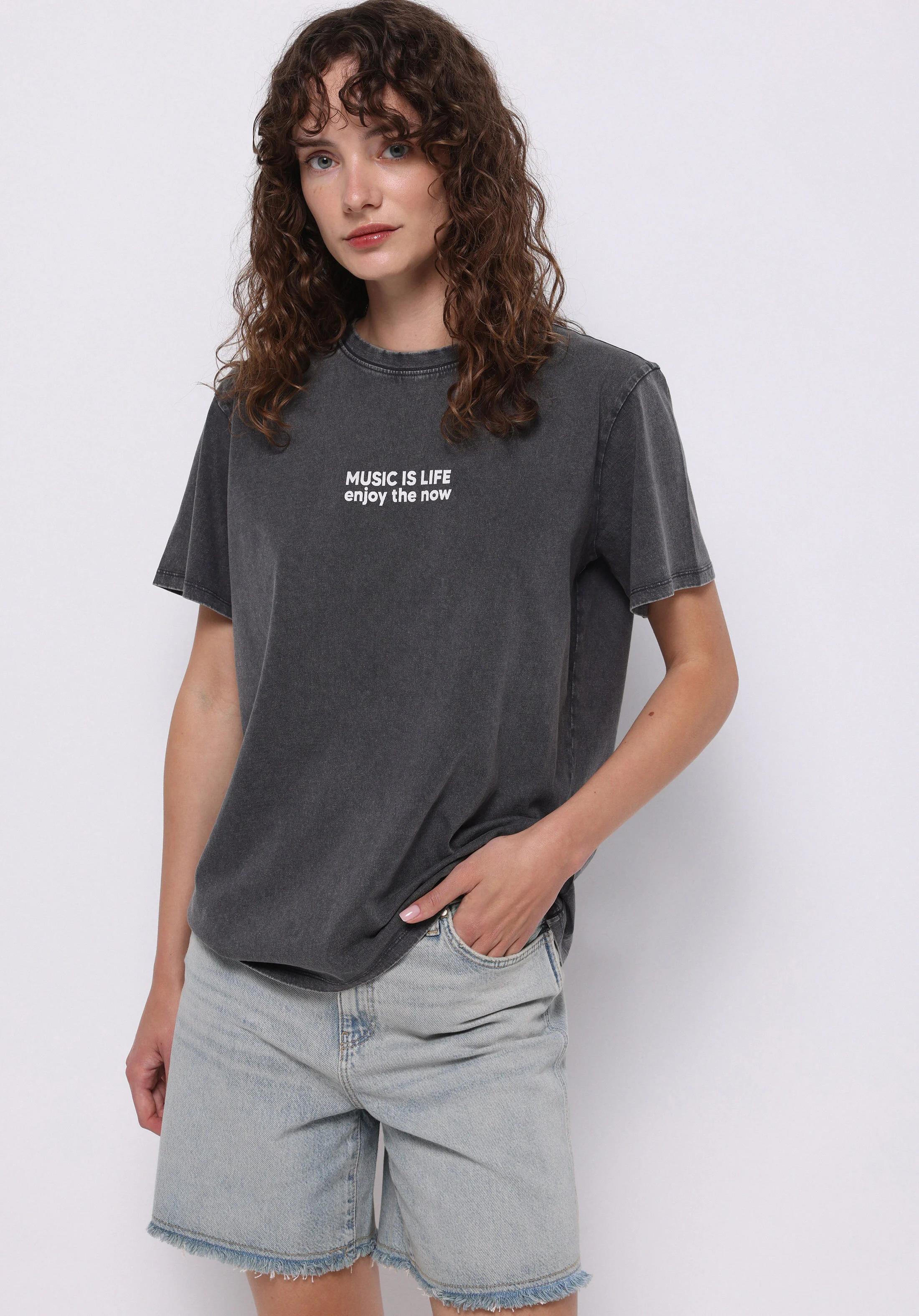 ÖRME KADIN KISA KOL T-SHIRT Regular Fit
