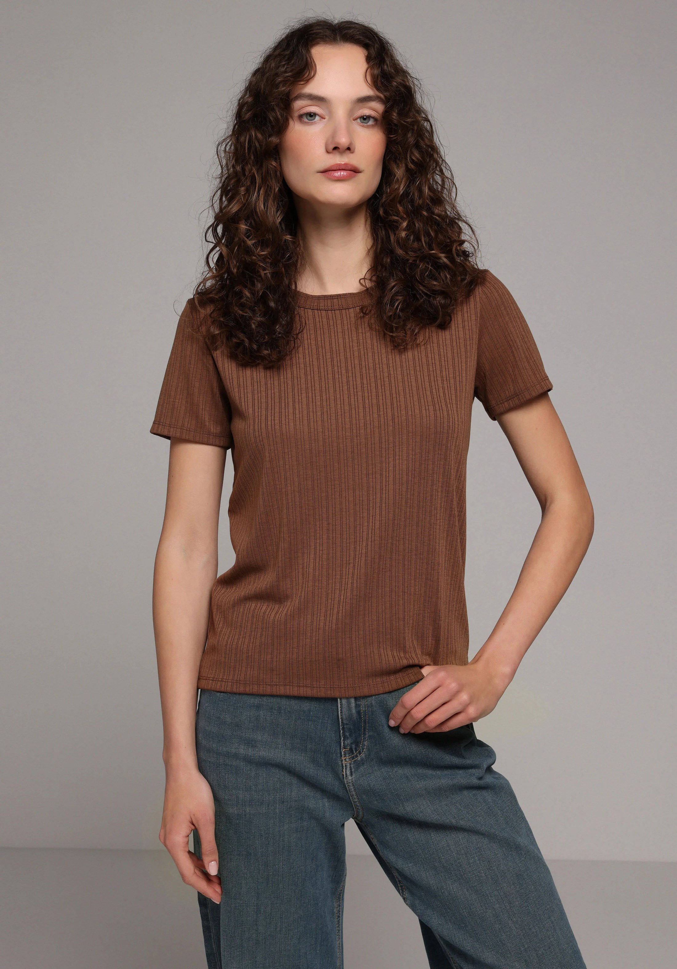ÖRME KADIN KISA KOL T-SHIRT Regular Fit