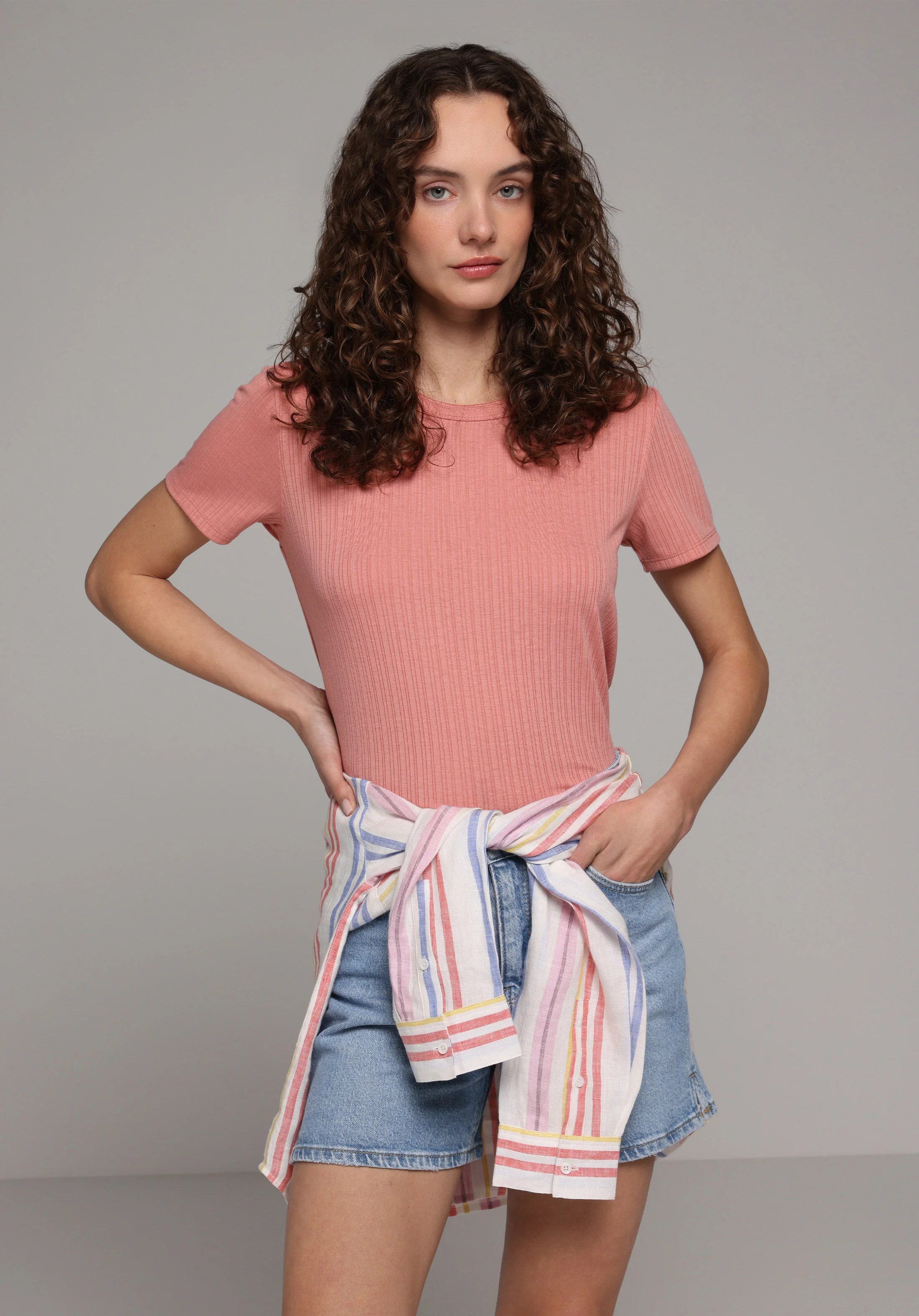 ÖRME KADIN KISA KOL T-SHIRT Regular Fit